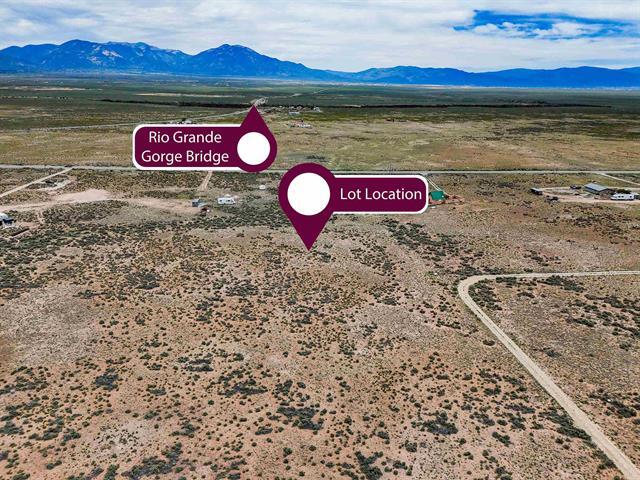 W Tract 17 D4 West Rim Road