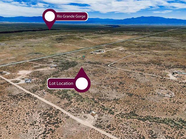 W Tract 17 D4 West Rim Road