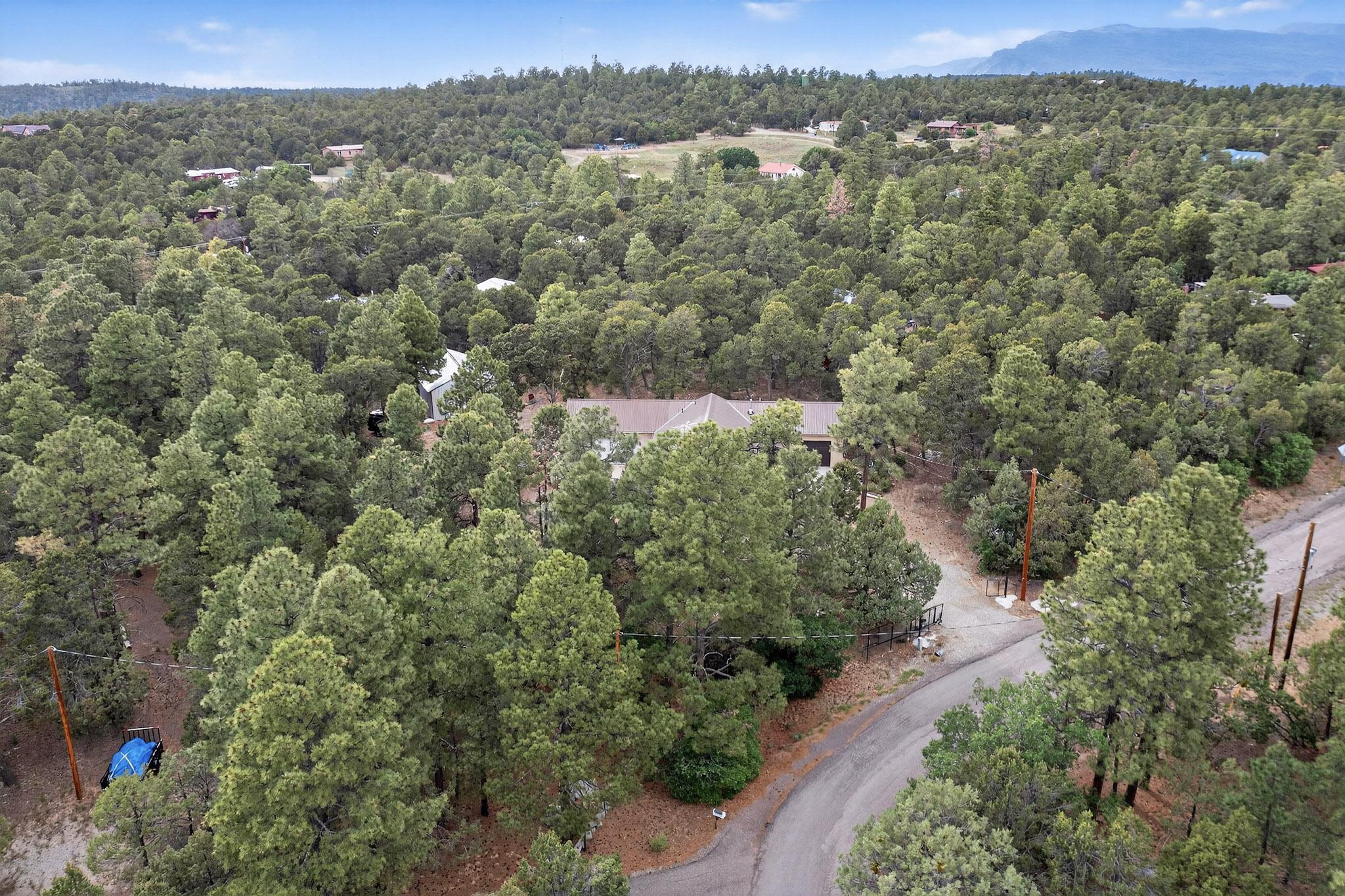 16 BOBOLINK Lane