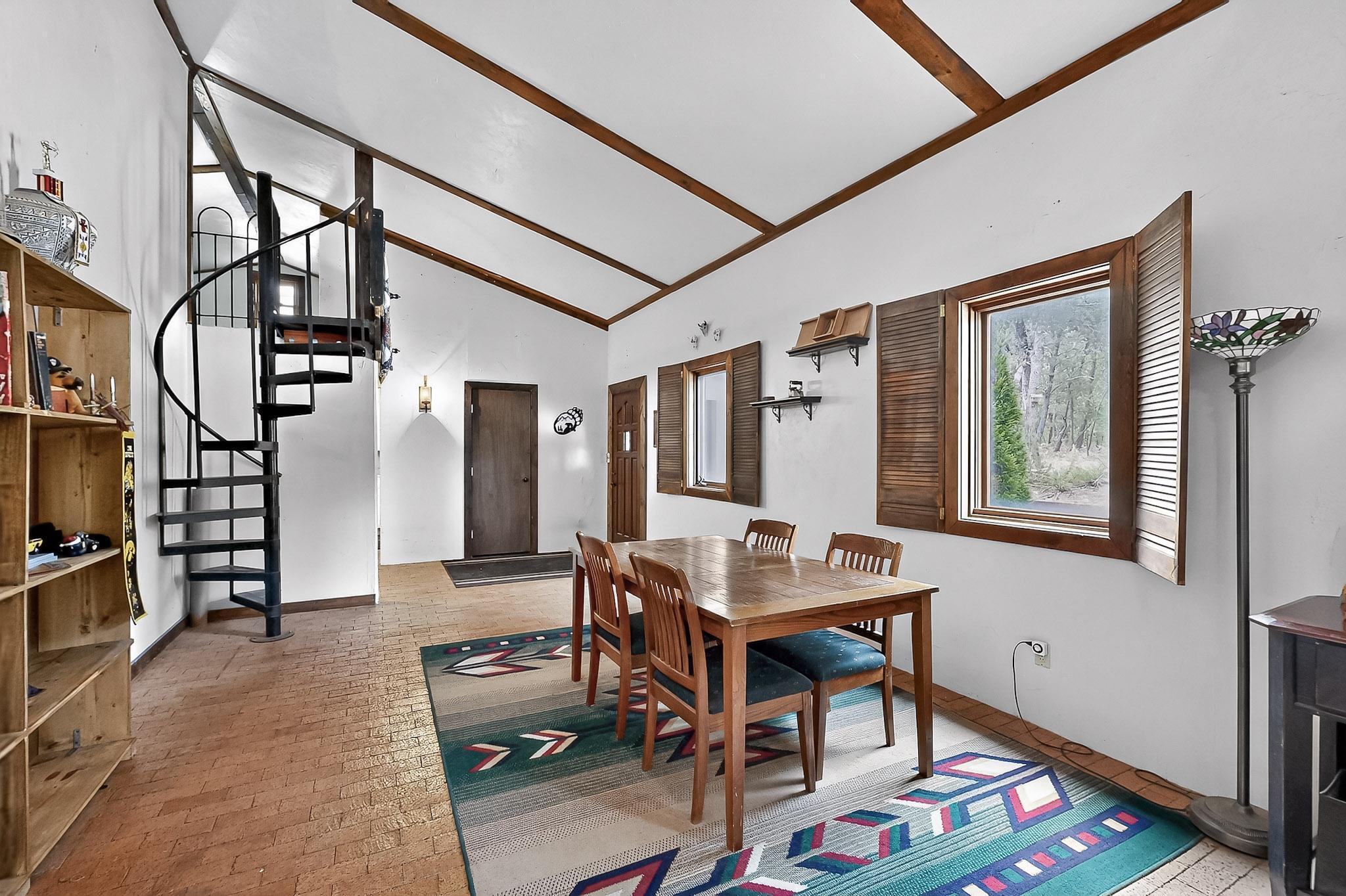 16 BOBOLINK Lane