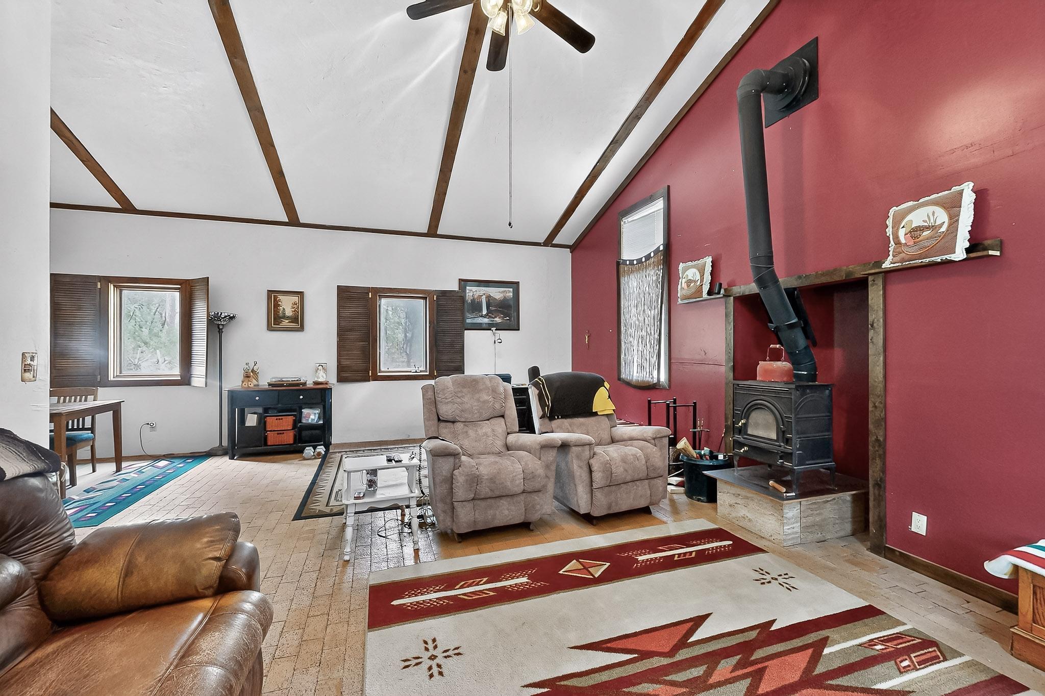 16 BOBOLINK Lane