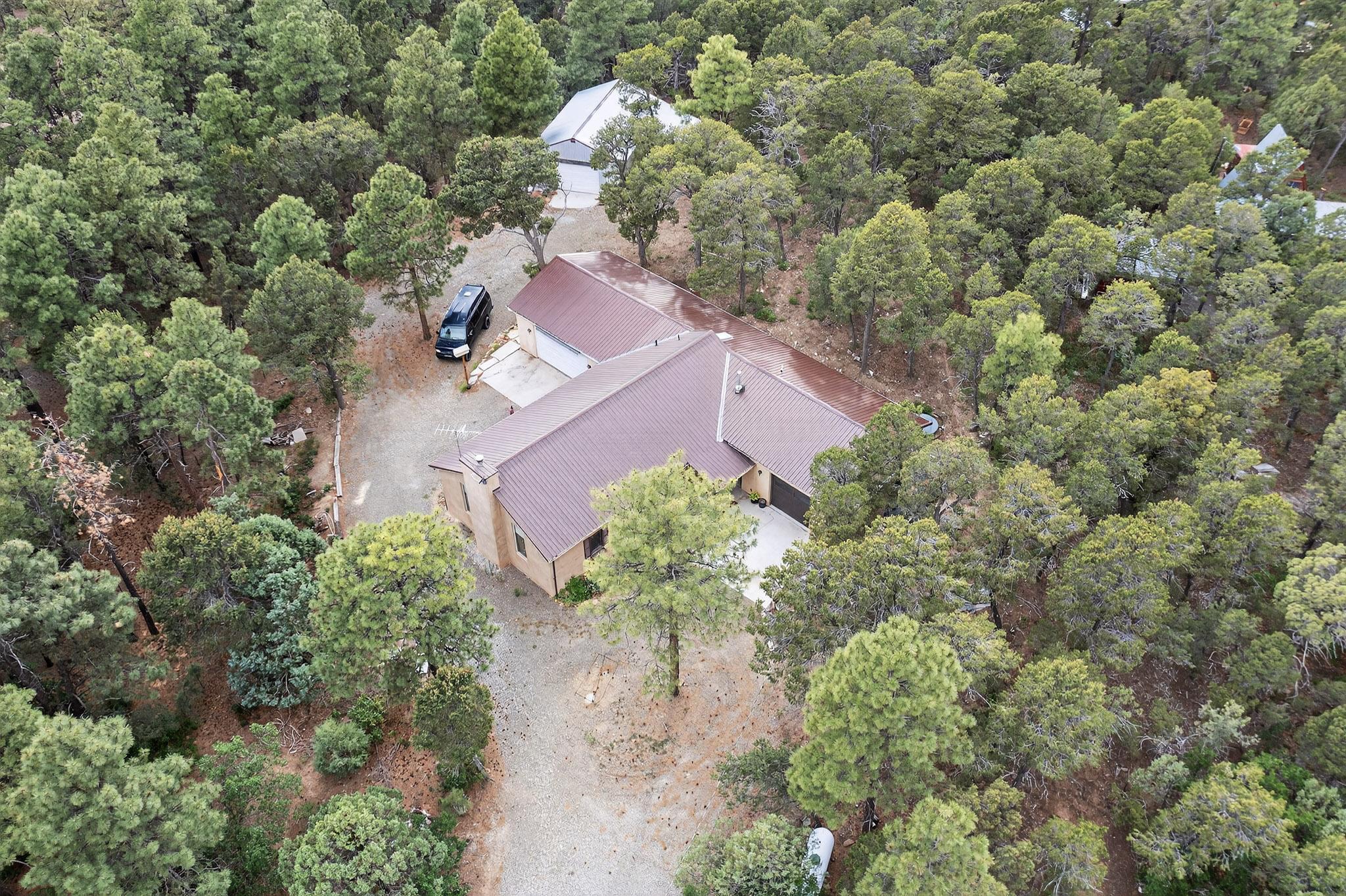 16 BOBOLINK Lane
