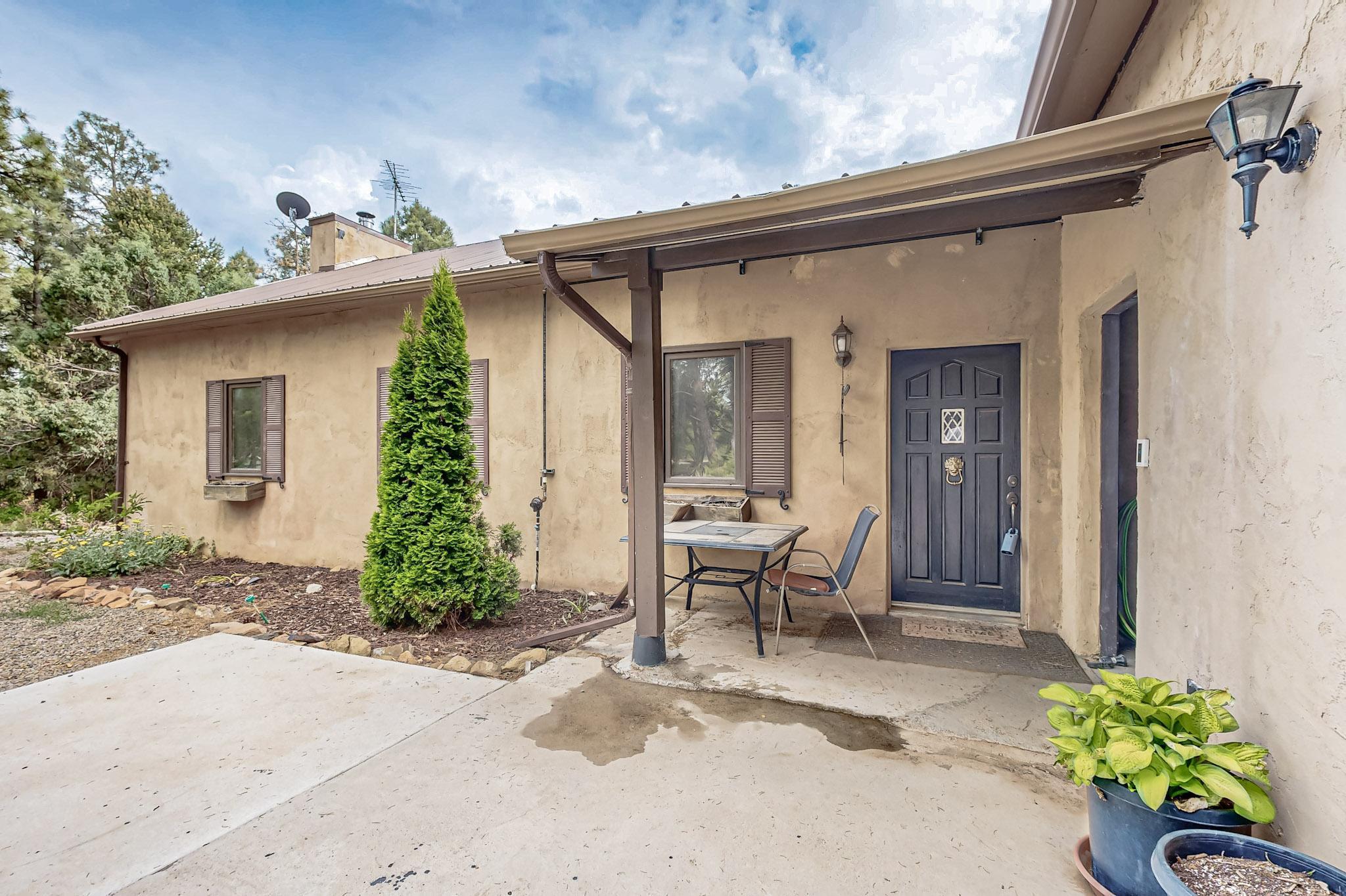 16 BOBOLINK Lane
