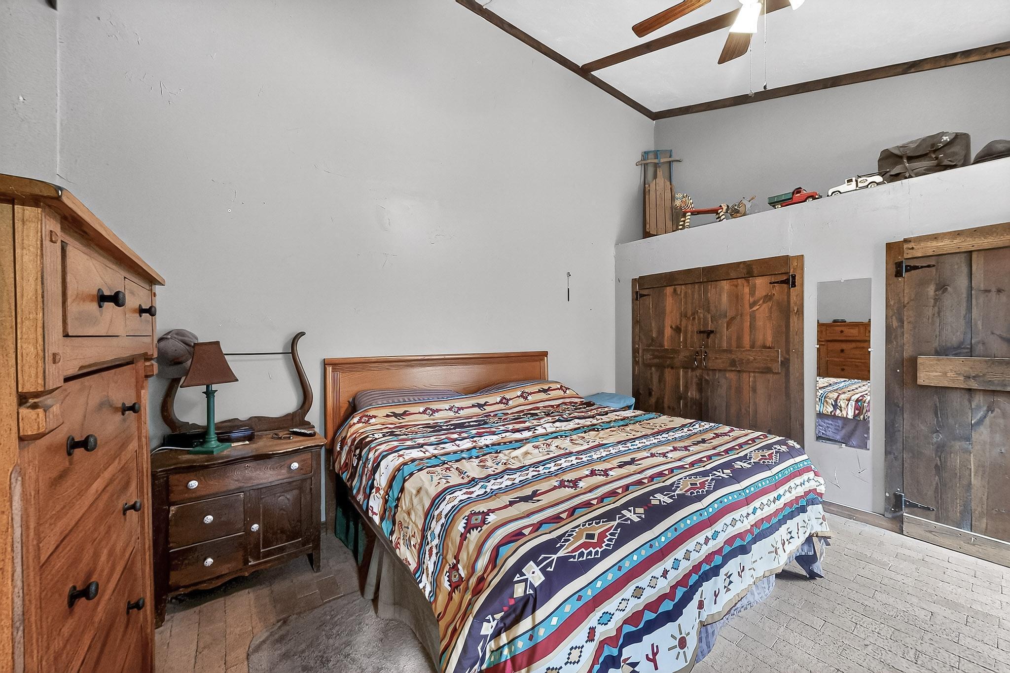 16 BOBOLINK Lane