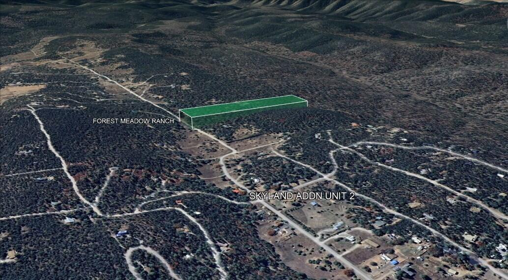 120 SKYLAND Boulevard