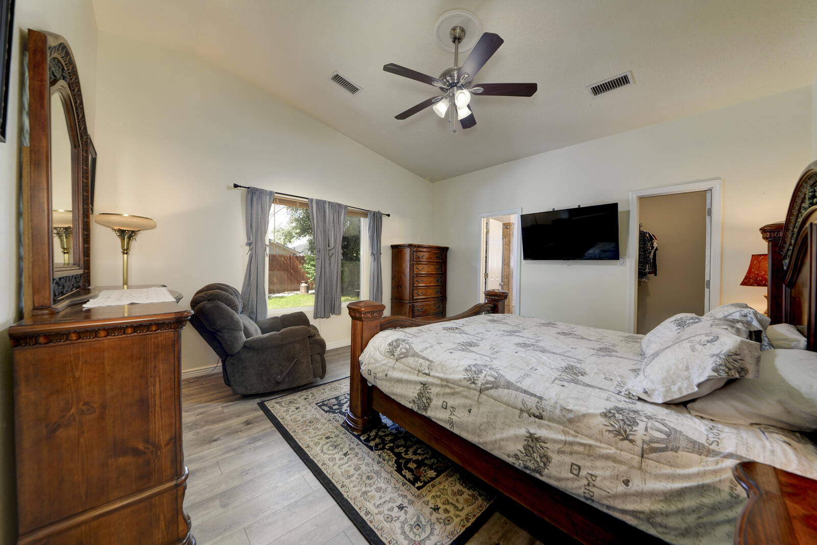 7705 Santa Rosalia Street NW