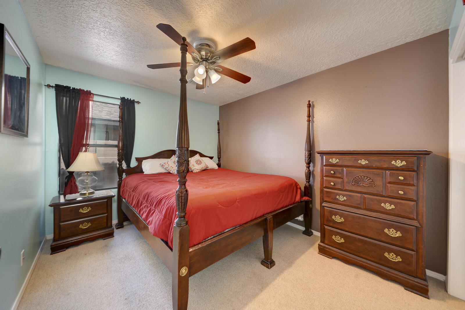 7705 Santa Rosalia Street NW