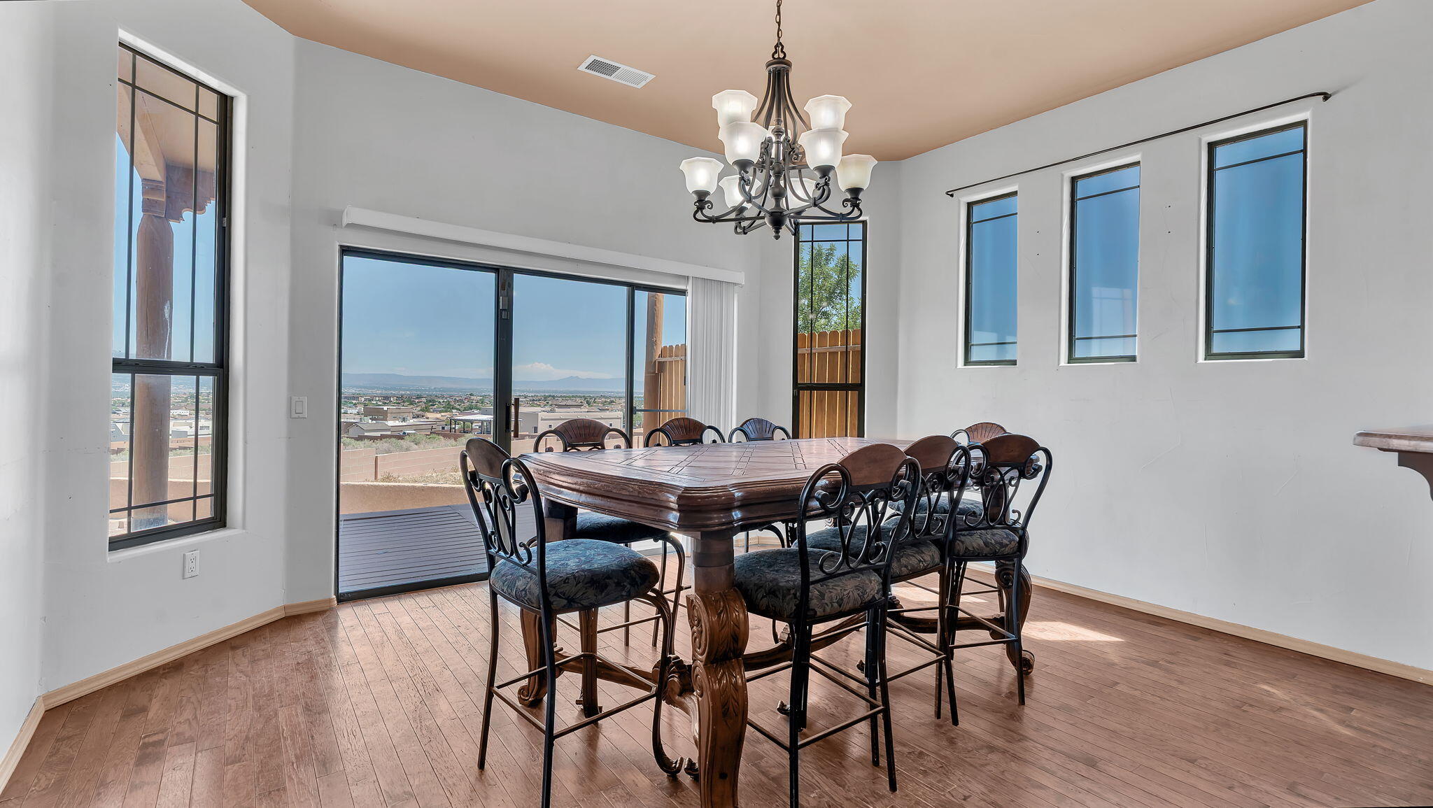 1312 WESTSIDE Boulevard SE