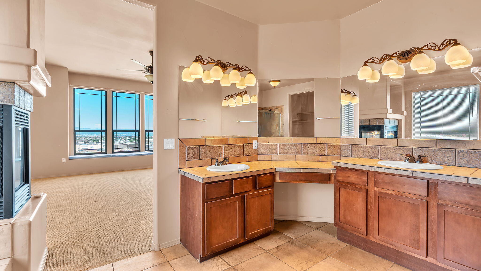 1312 WESTSIDE Boulevard SE