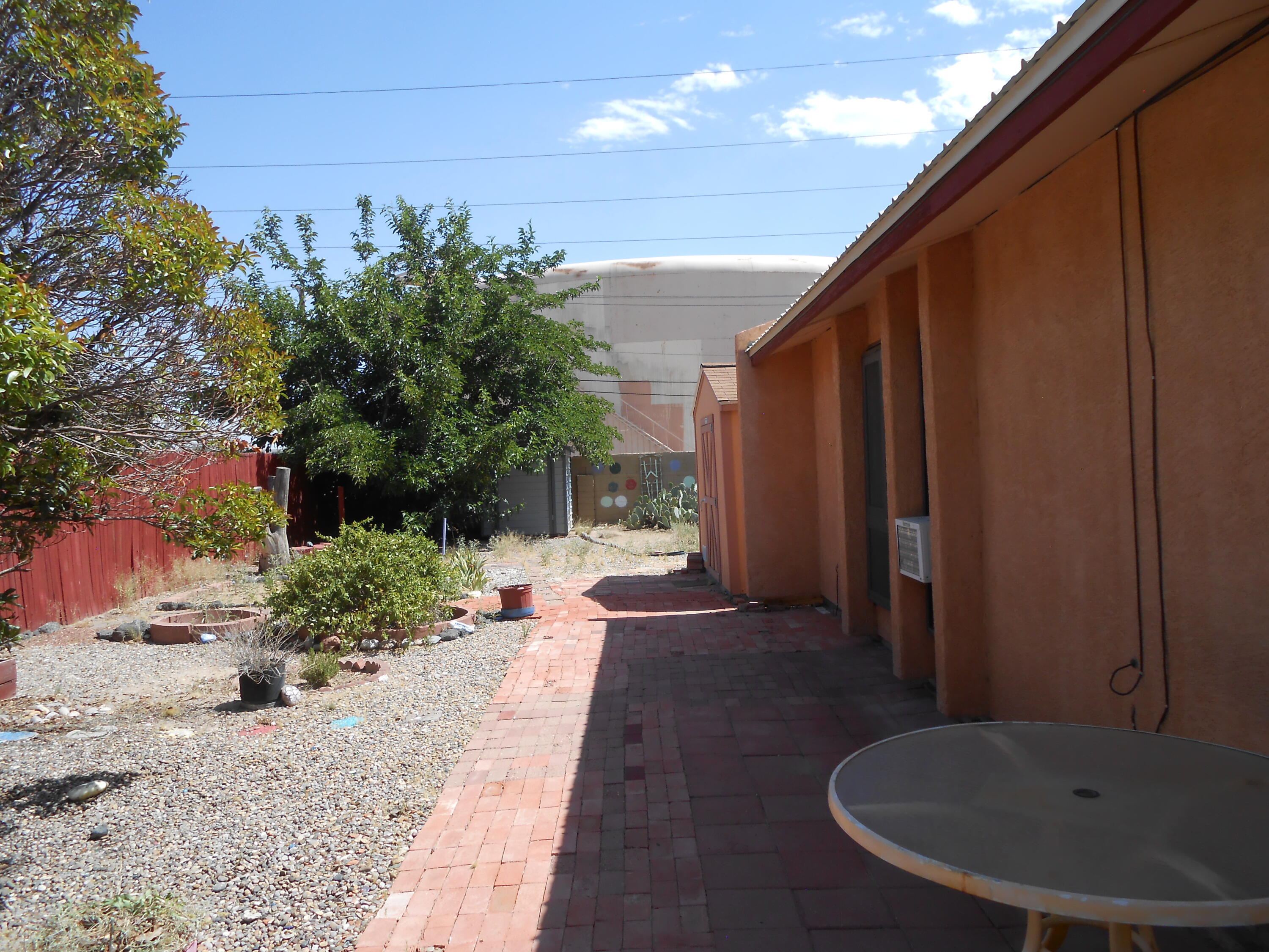 440 Salazar Court SE