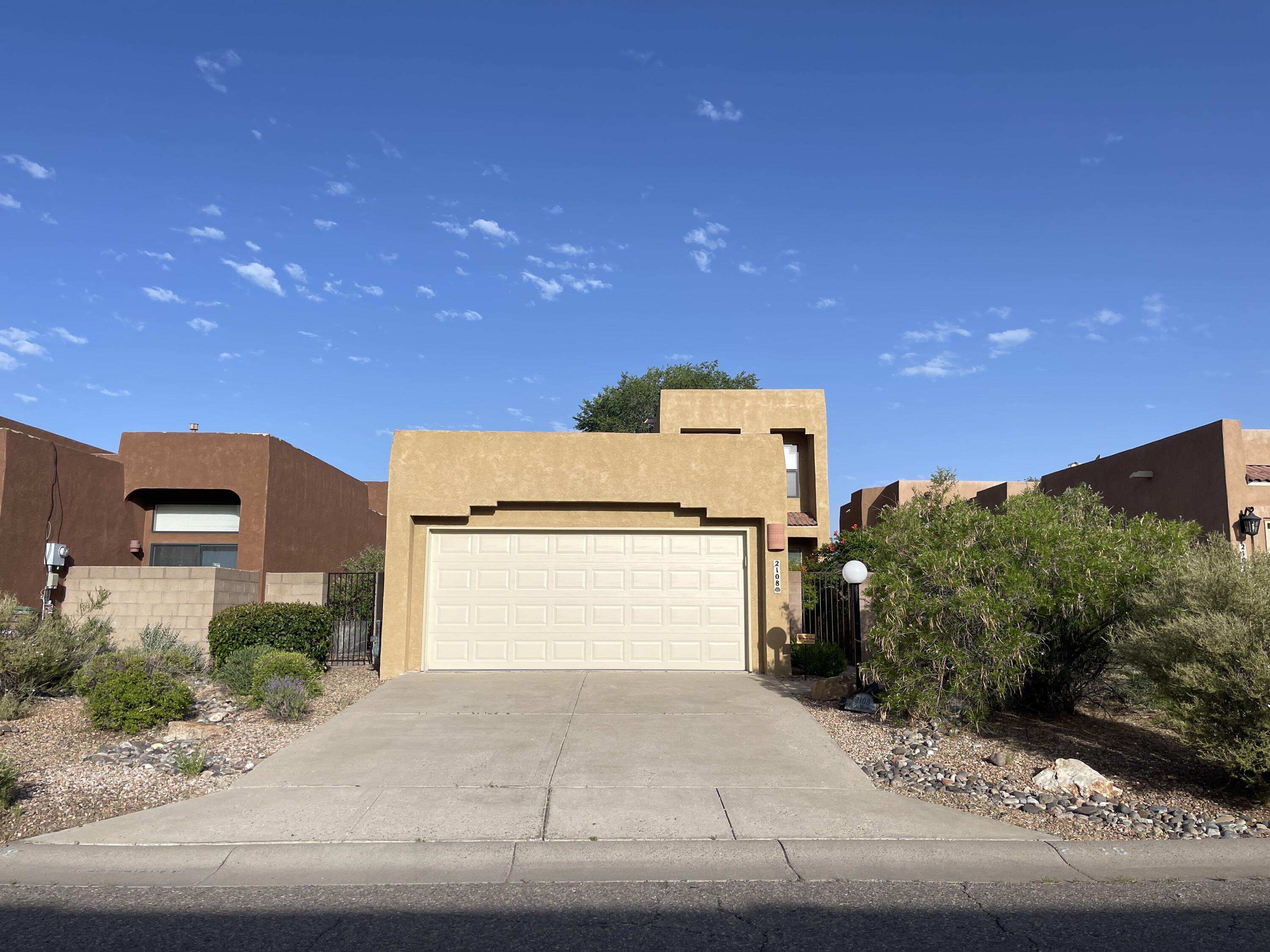 2108 NAVAJO WILLOW Drive NE