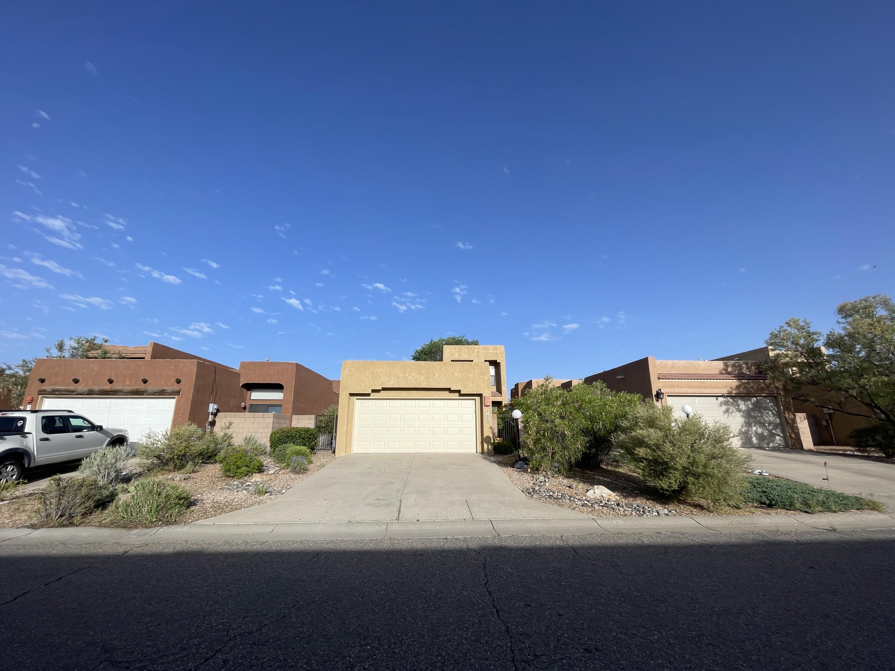 2108 NAVAJO WILLOW Drive NE