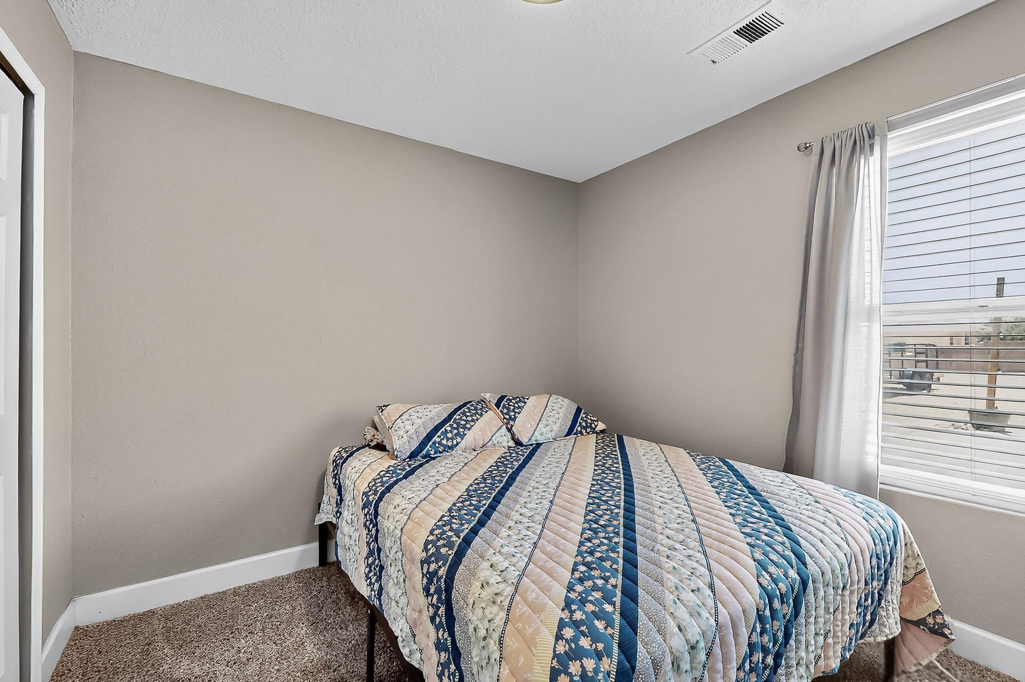 833 MONTICELLO PARK Drive SE