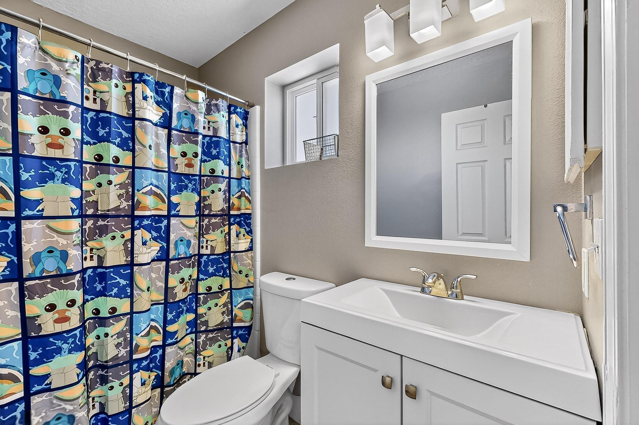 833 MONTICELLO PARK Drive SE