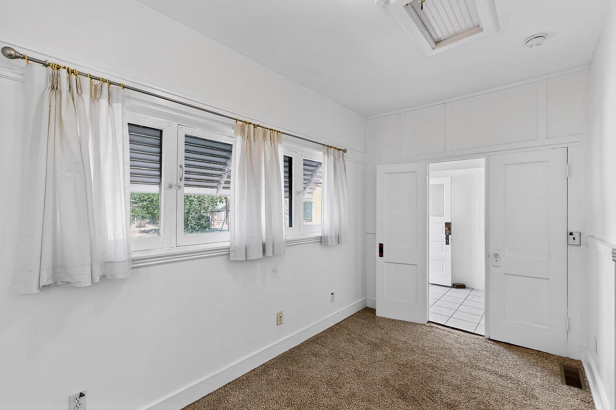 111 Columbia Drive SE