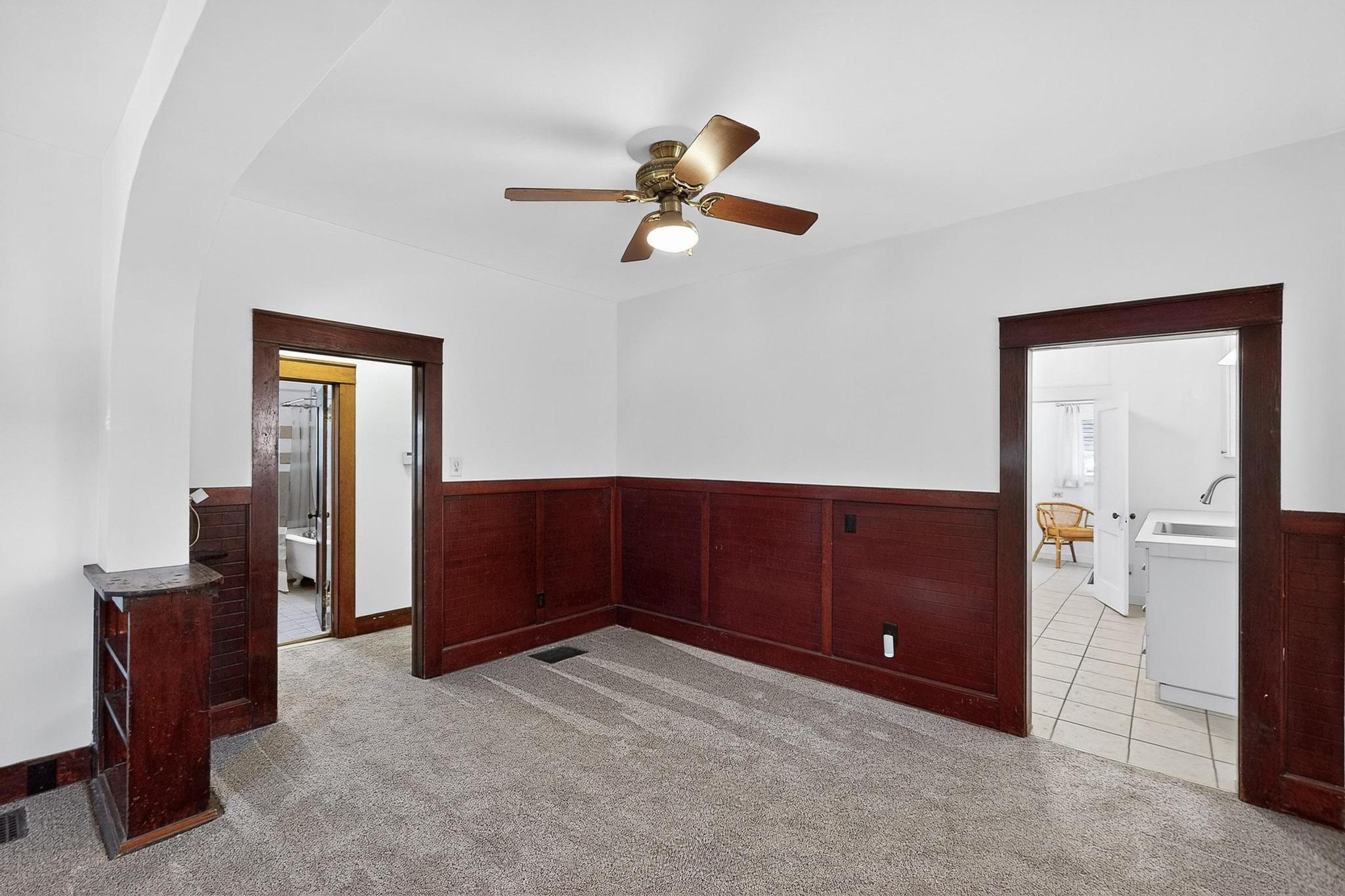 111 Columbia Drive SE