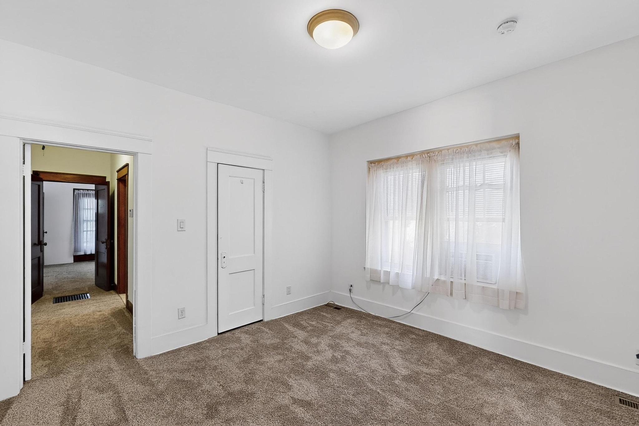 111 Columbia Drive SE