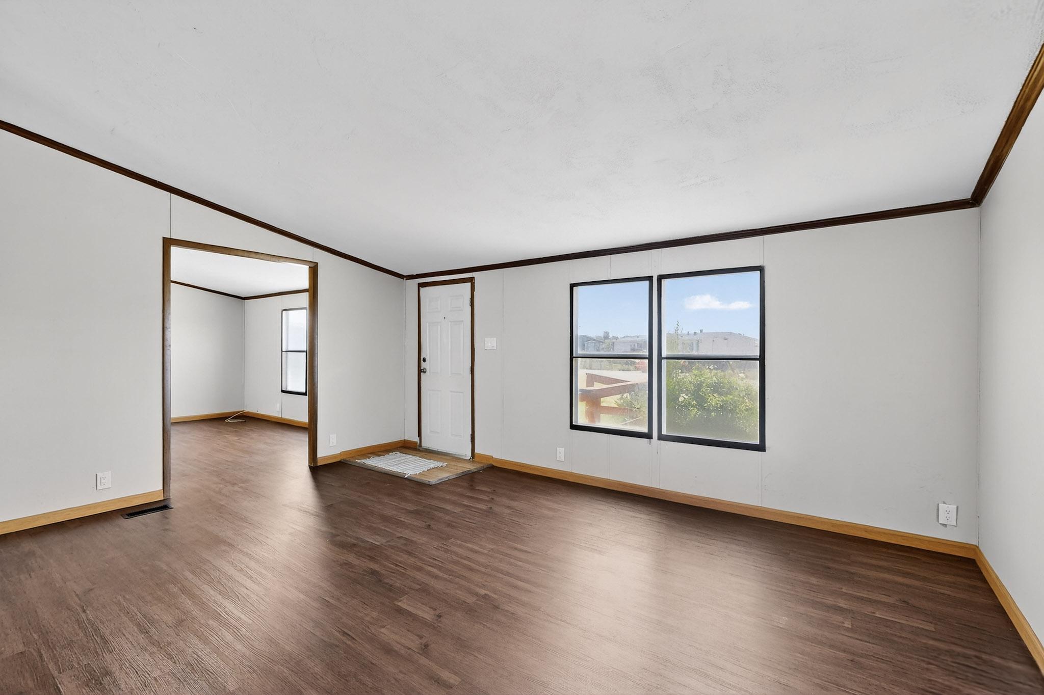 15 JARDIN Road
