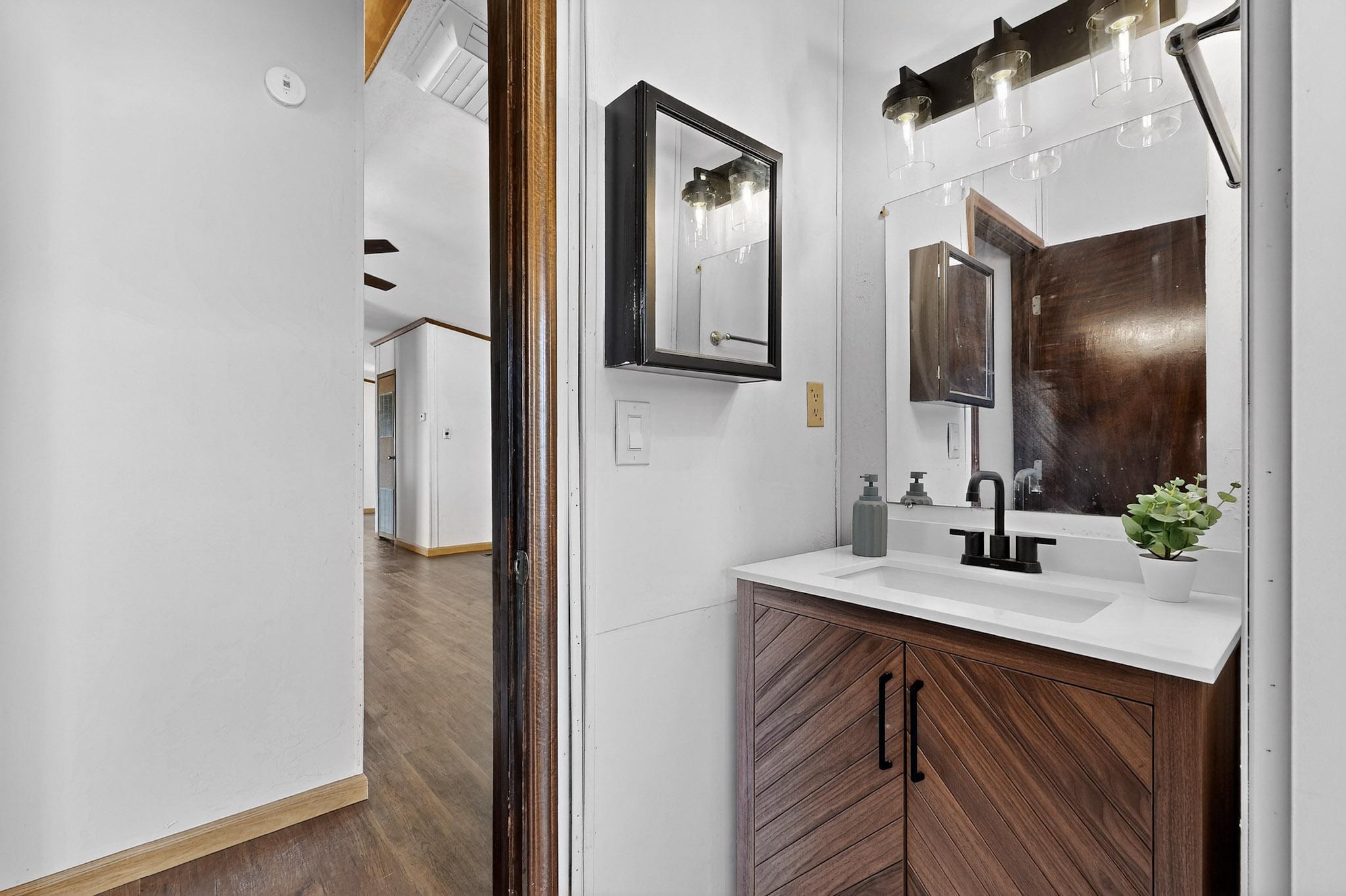 15 JARDIN Road
