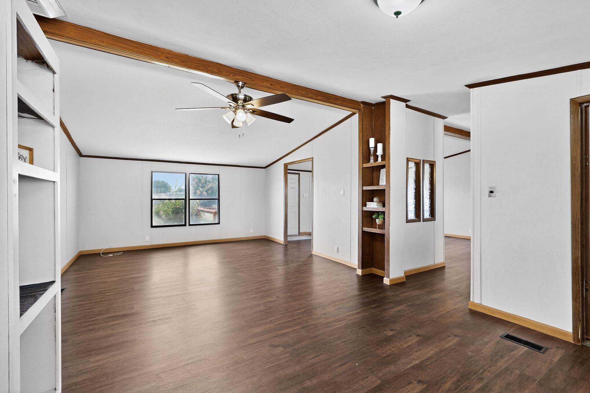 15 JARDIN Road