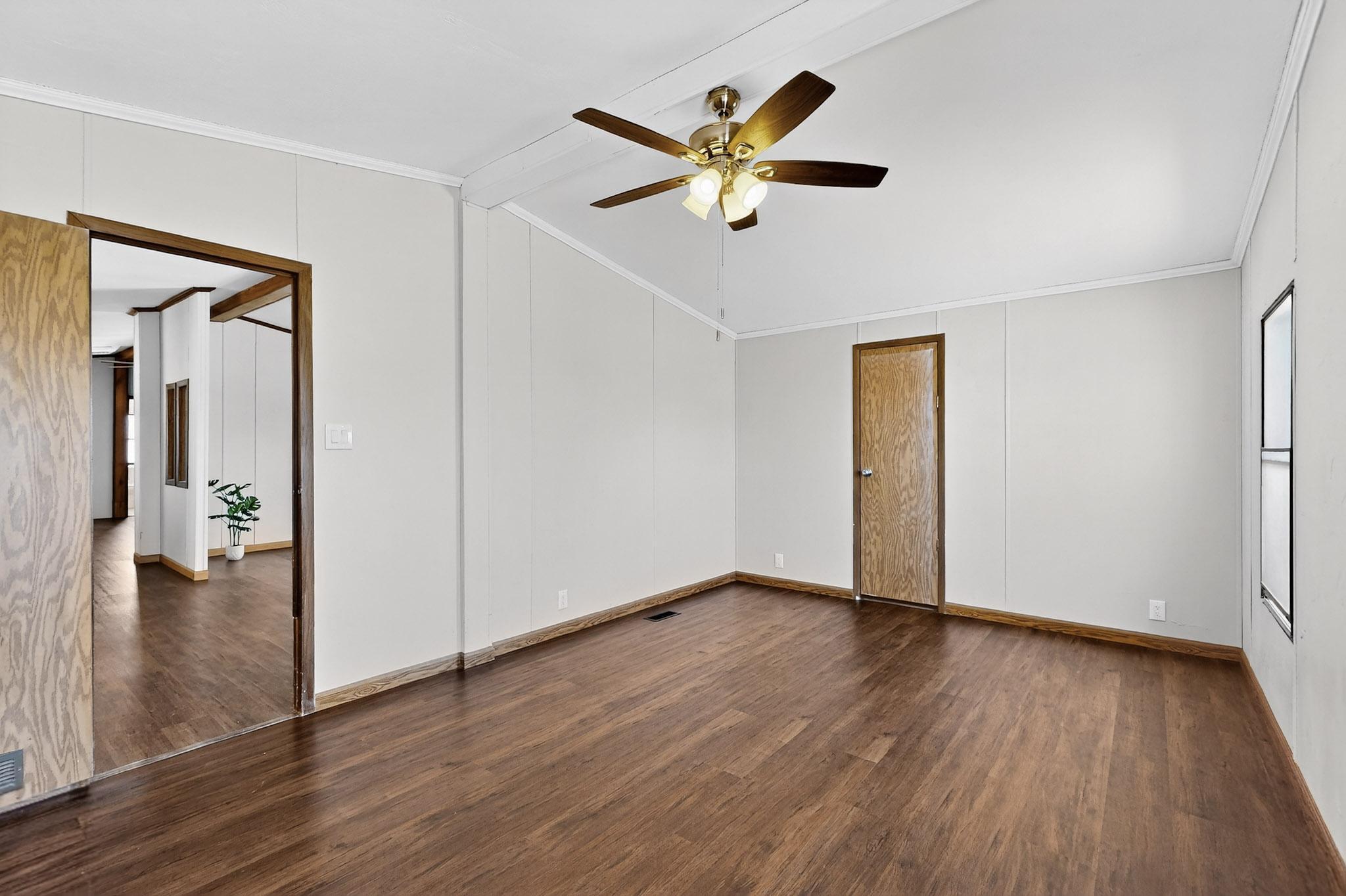 15 JARDIN Road