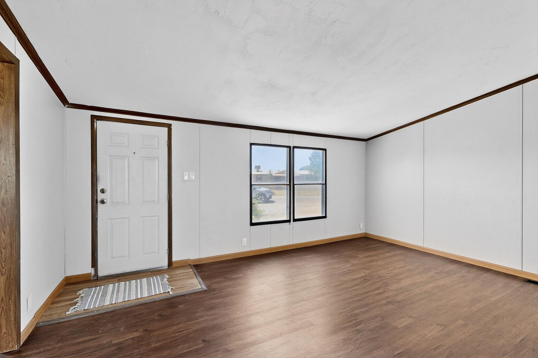 15 JARDIN Road