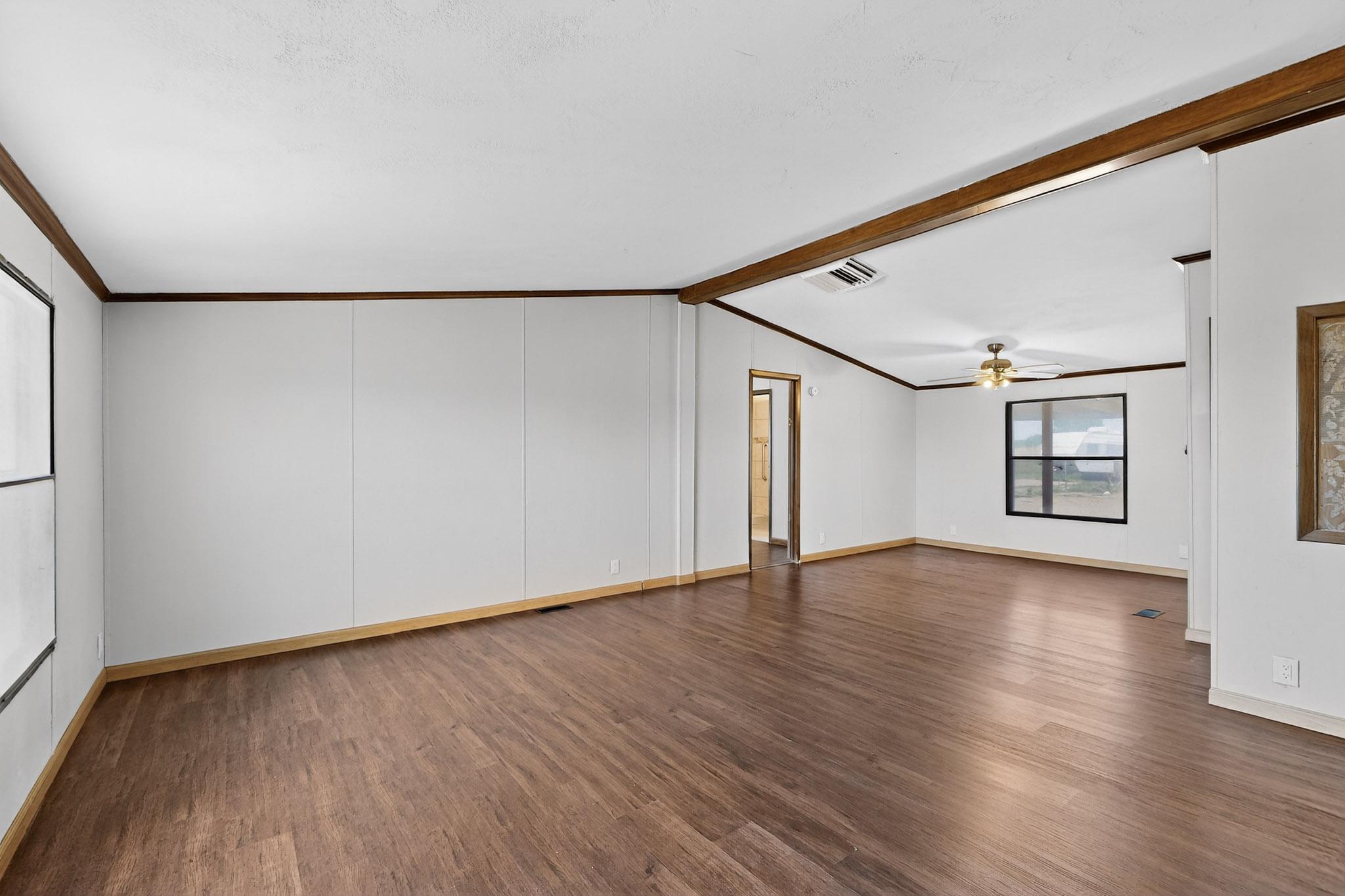 15 JARDIN Road