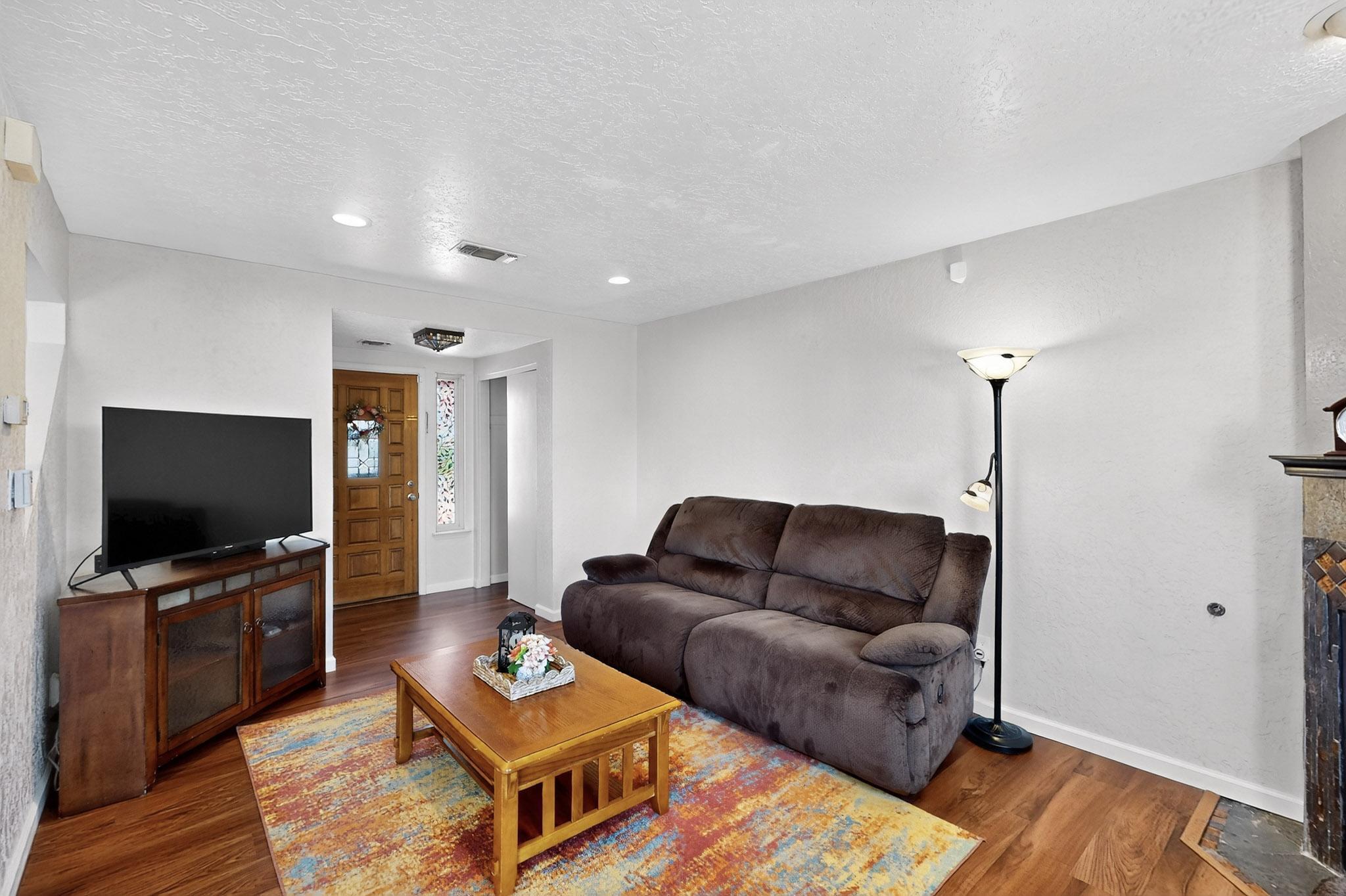 14012 Troy Court NE B