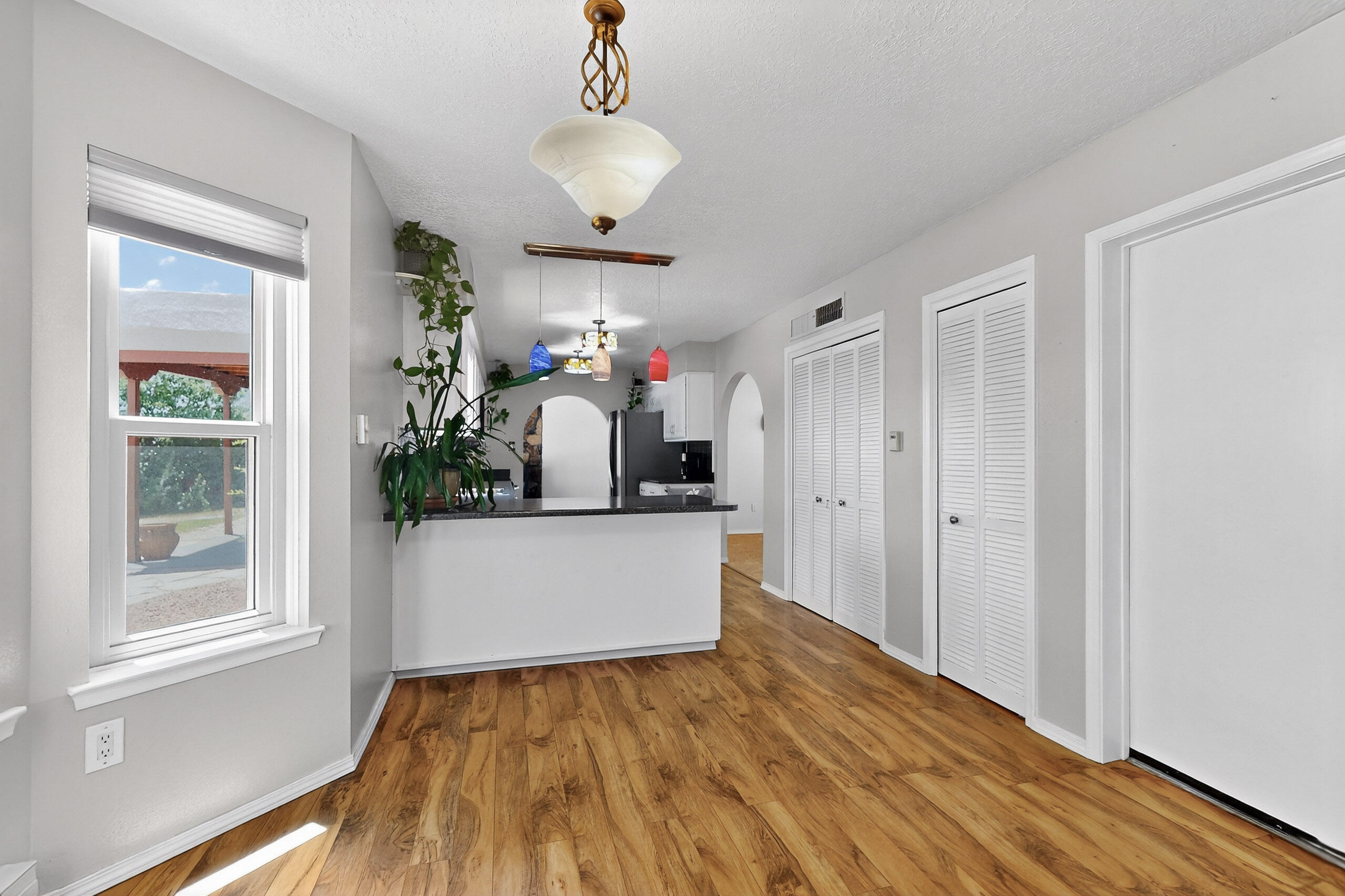 260 IVORY Road SE