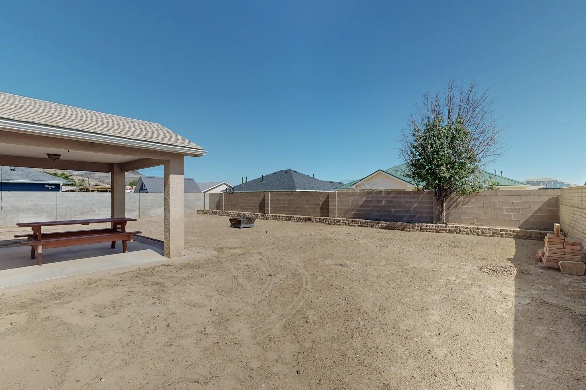 2062 VALLEY VIEW Drive SW