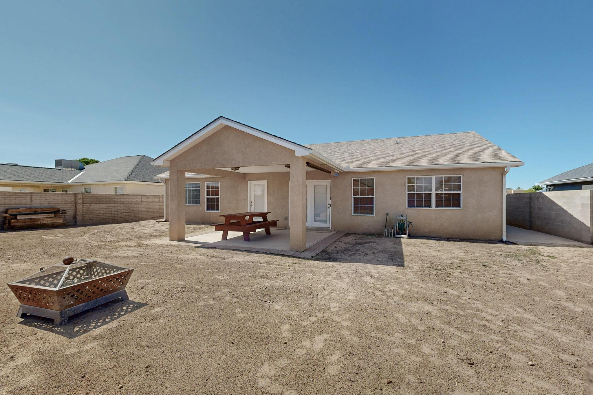 2062 VALLEY VIEW Drive SW