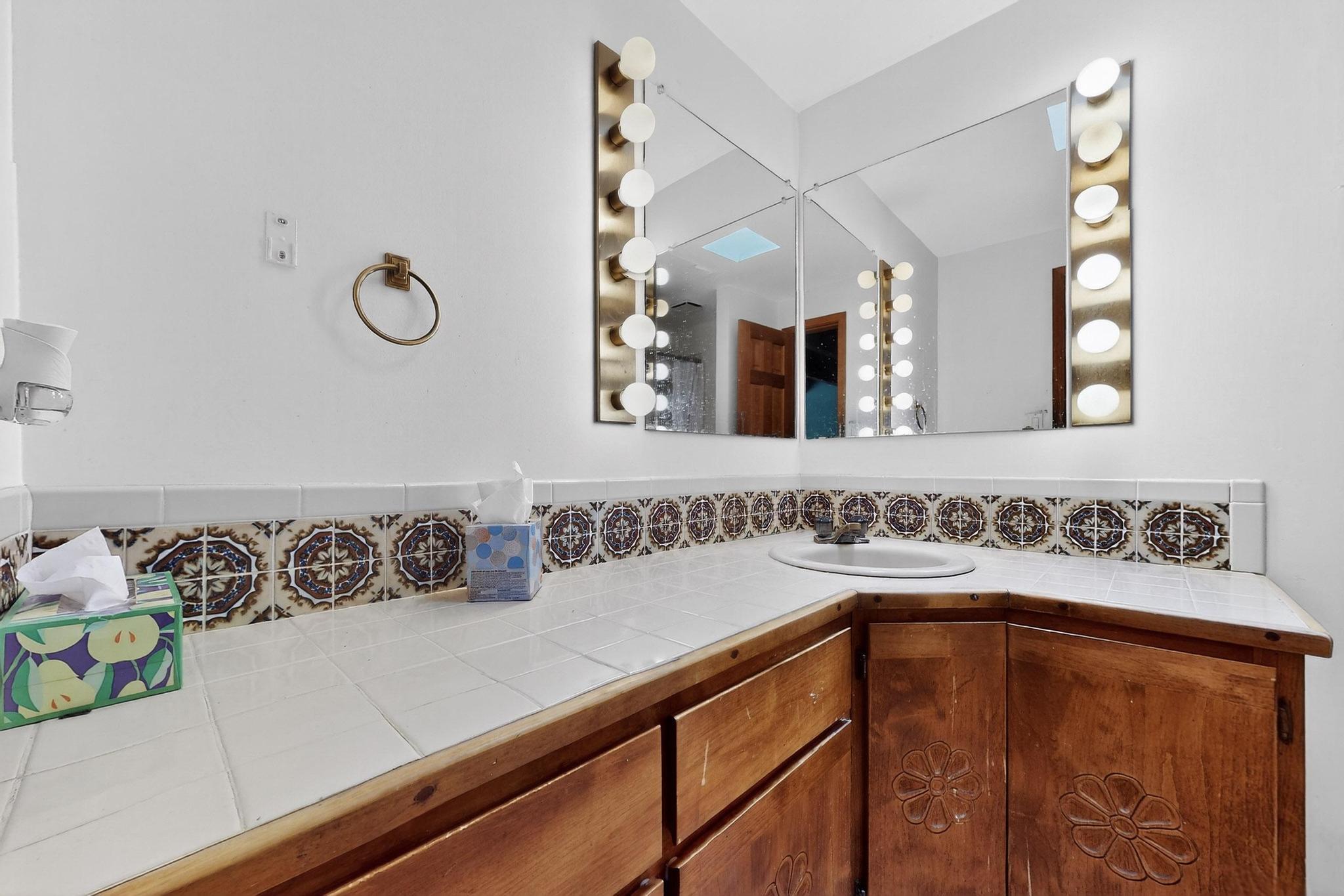 3009 INDIAN FARM Lane NW