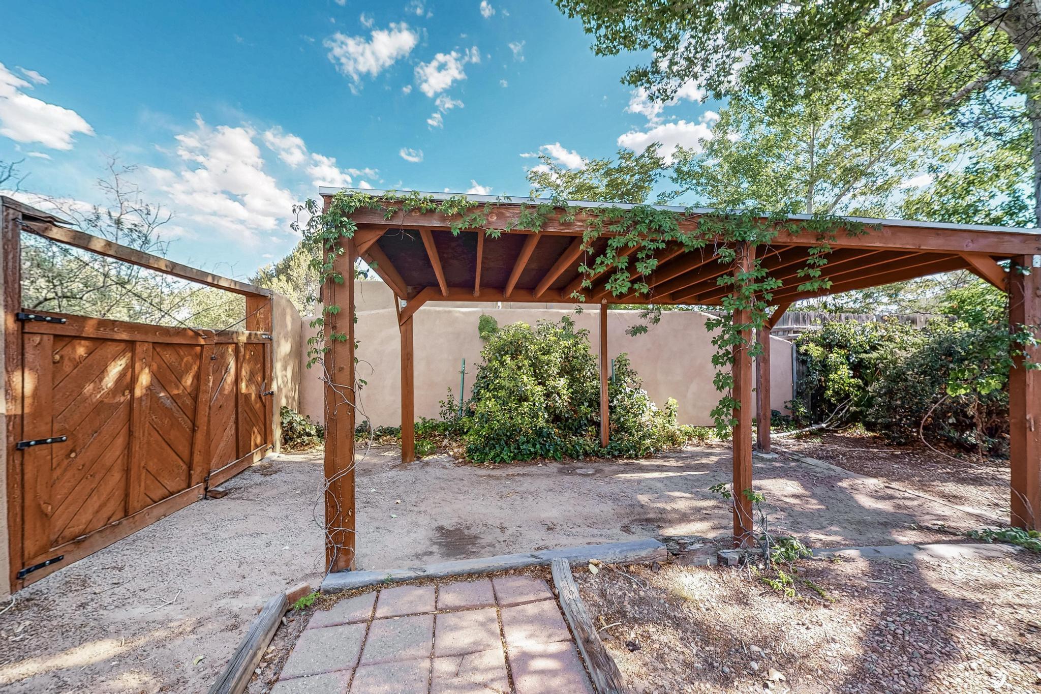 3009 INDIAN FARM Lane NW