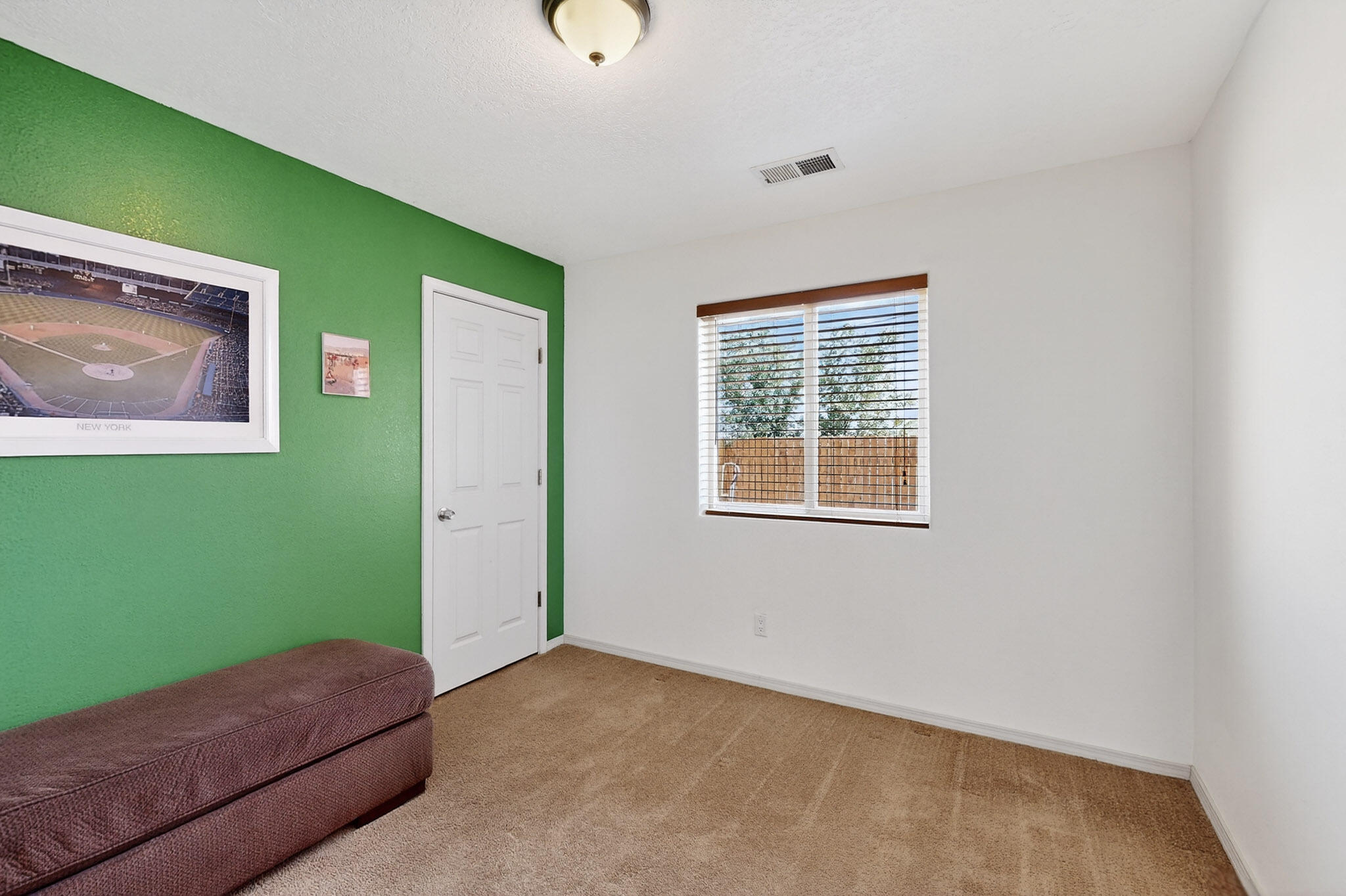 602 W Santa Fe Avenue