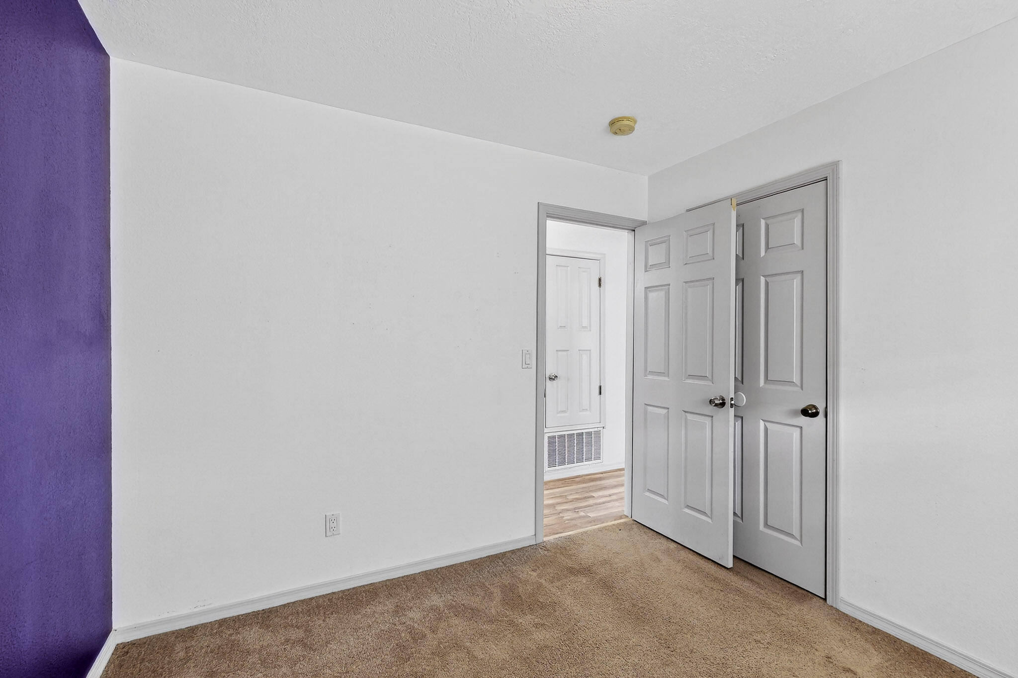 602 W Santa Fe Avenue