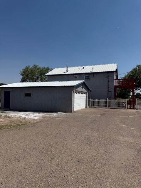 4 LOS CHAVEZ PARK Road