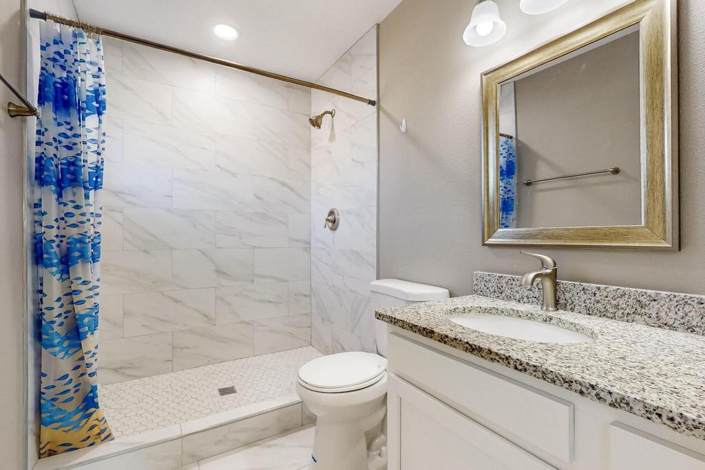 12100 PRINCESS JEANNE Avenue NE