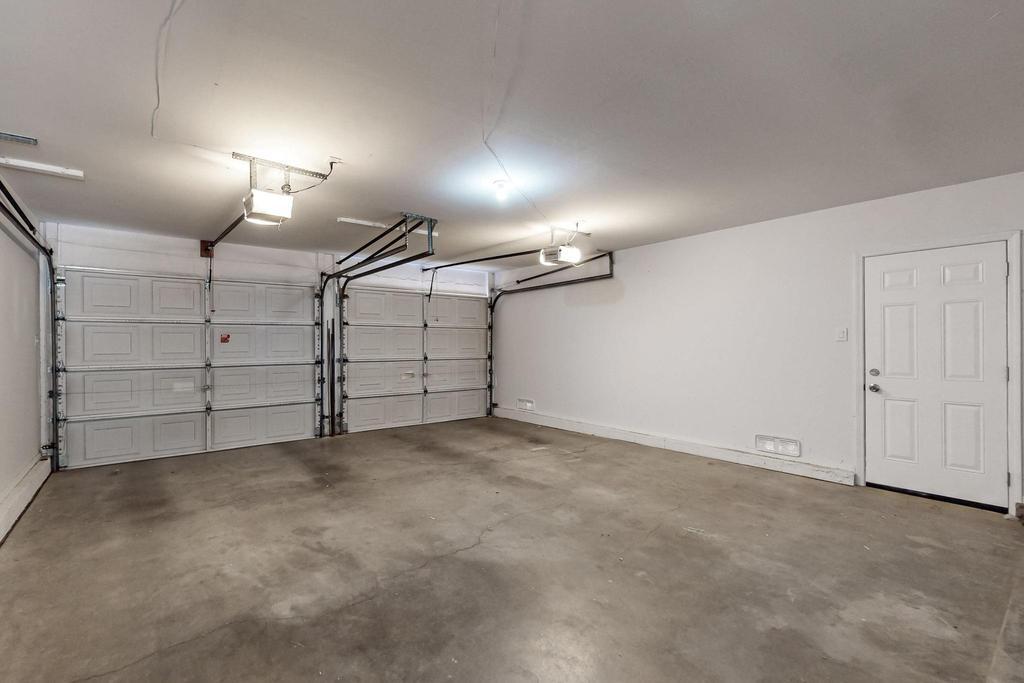 12100 PRINCESS JEANNE Avenue NE