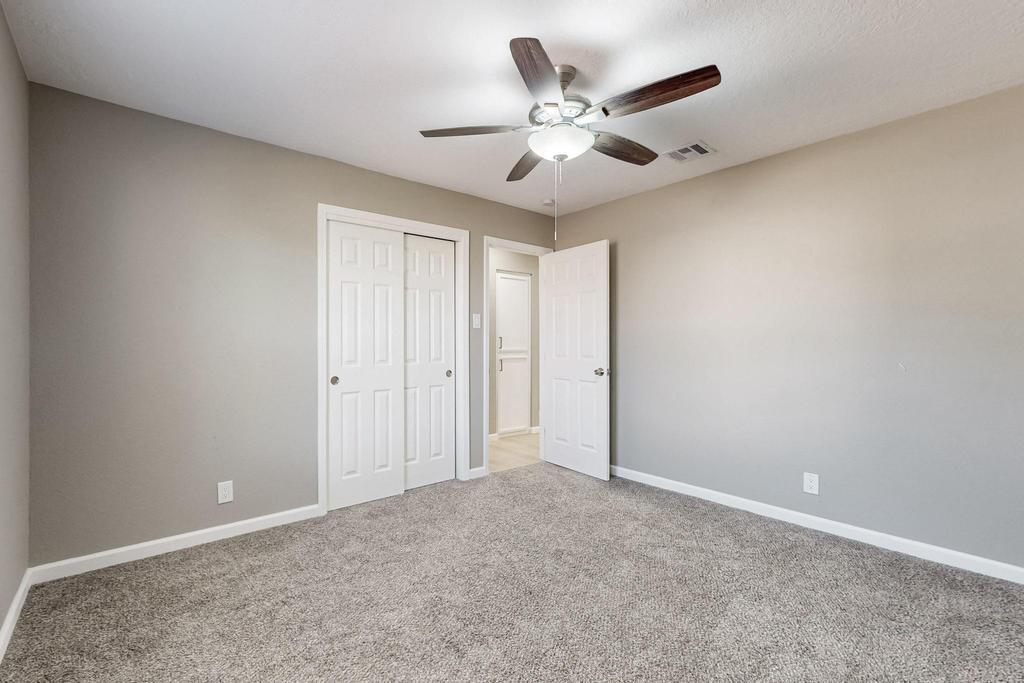 12100 PRINCESS JEANNE Avenue NE