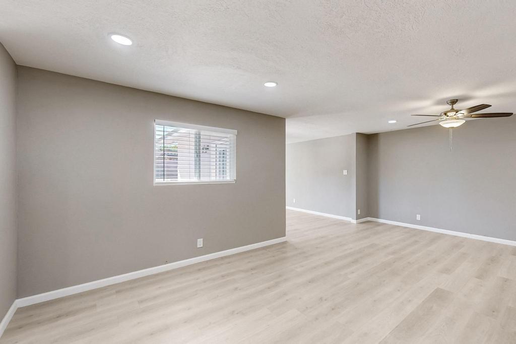 12100 PRINCESS JEANNE Avenue NE