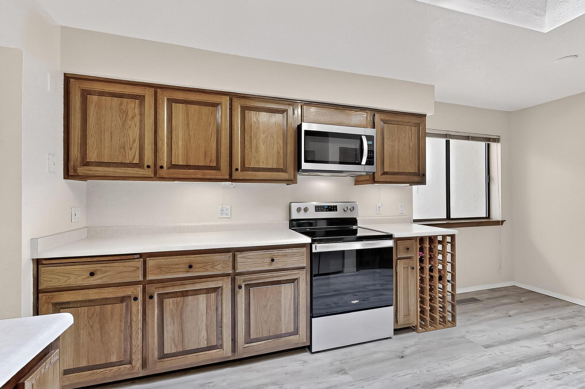 12800 Comanche Road NE 23