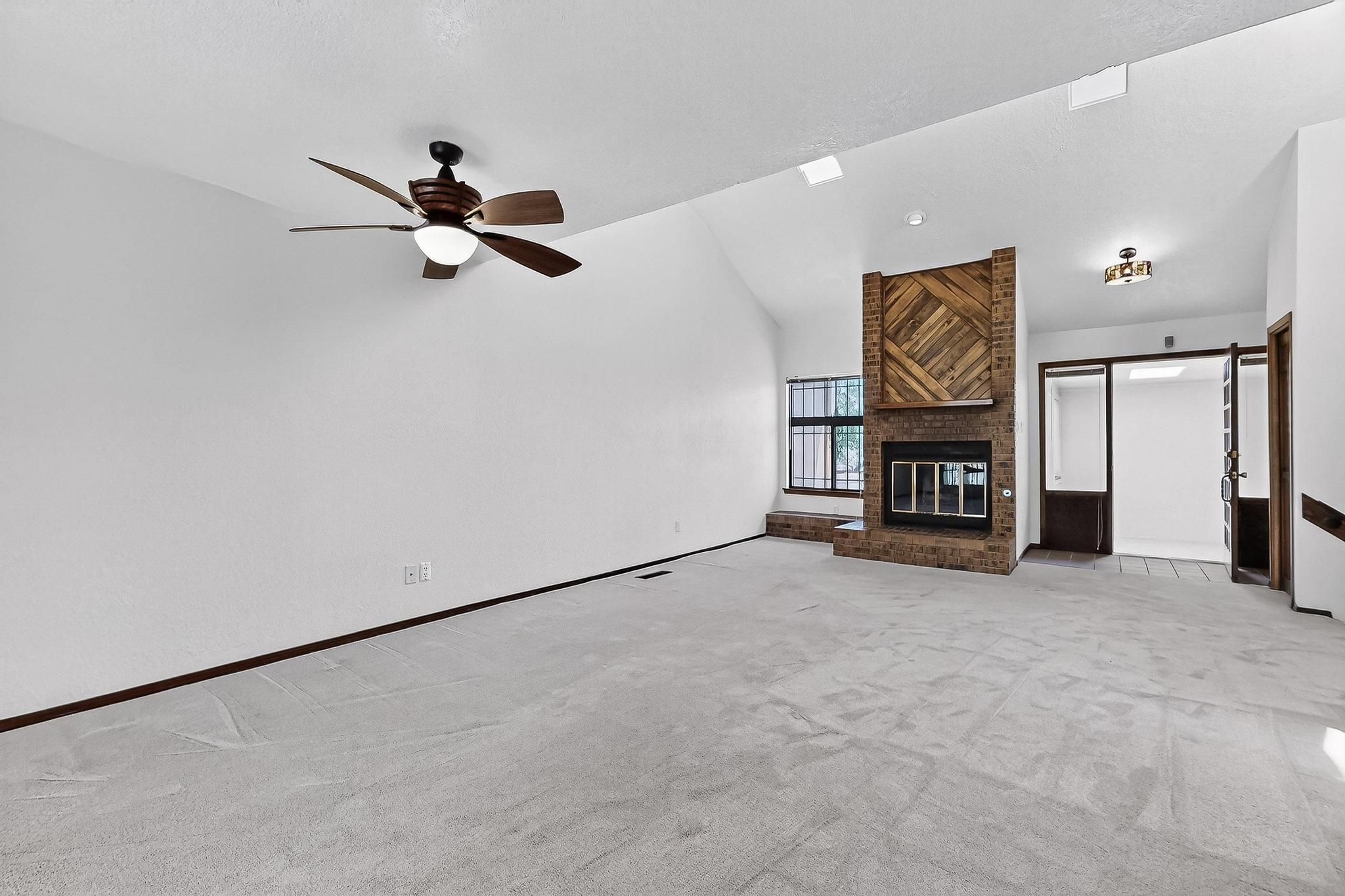 12800 Comanche Road NE 23