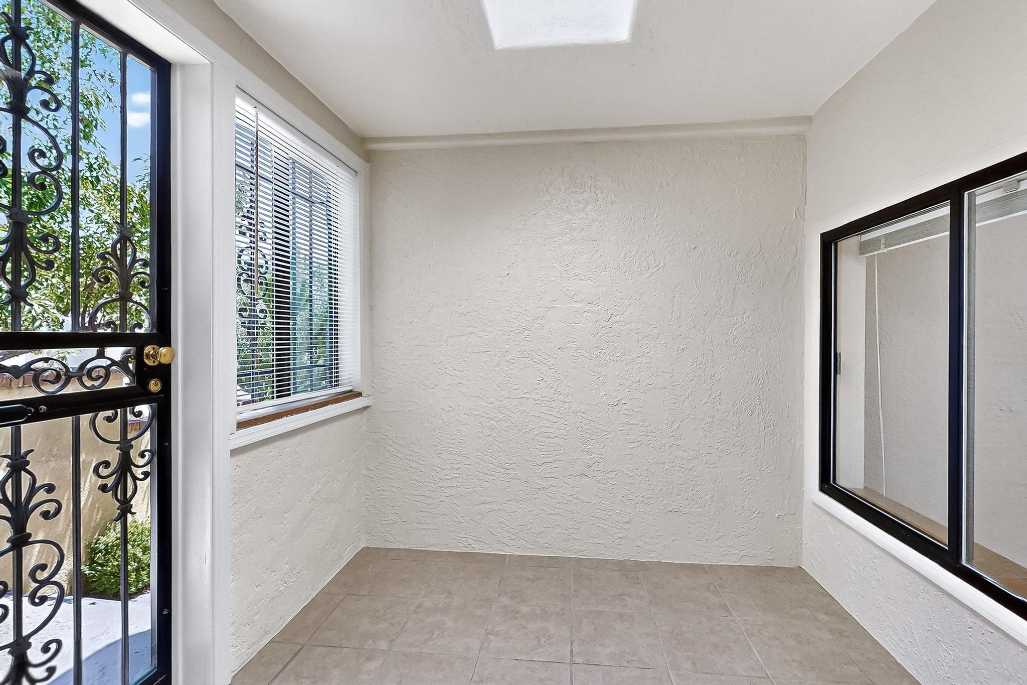 12800 Comanche Road NE 23