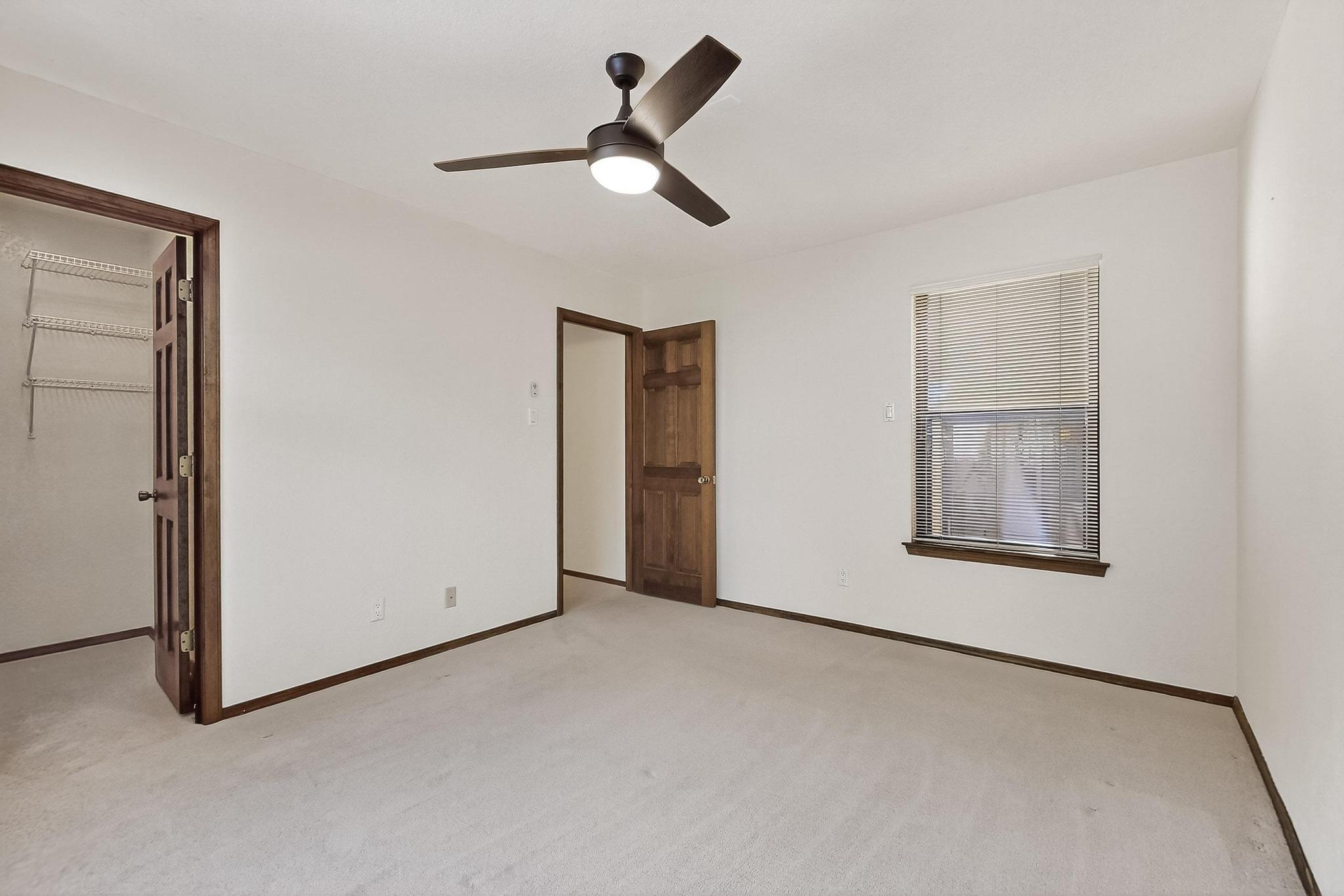 12800 Comanche Road NE 23