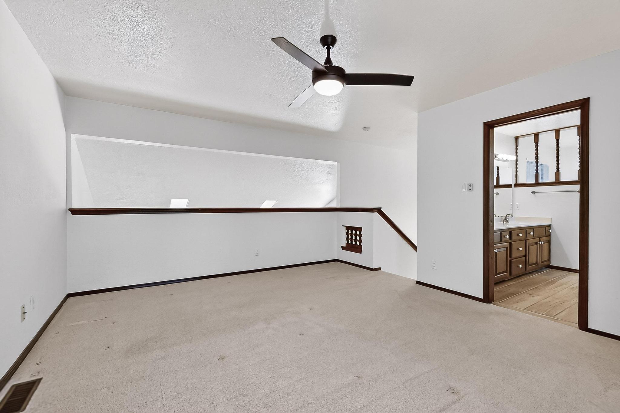 12800 Comanche Road NE 23