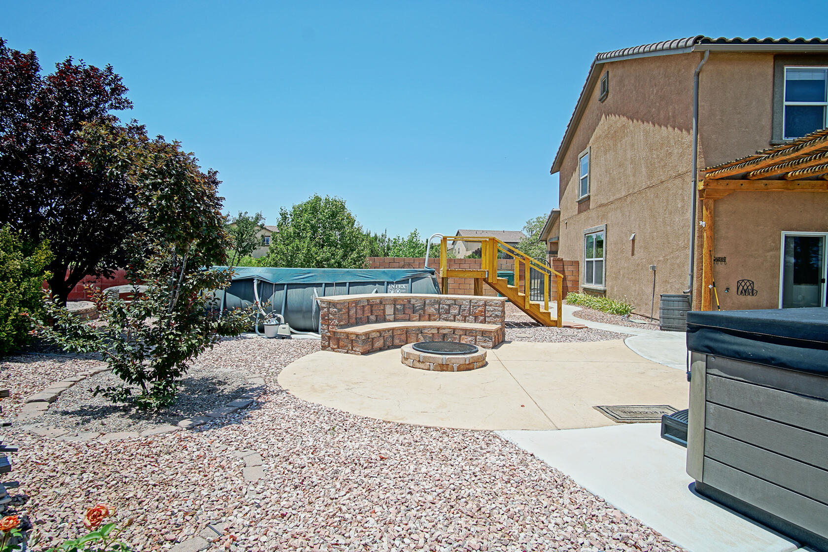 144 PASEO VISTA Loop NE