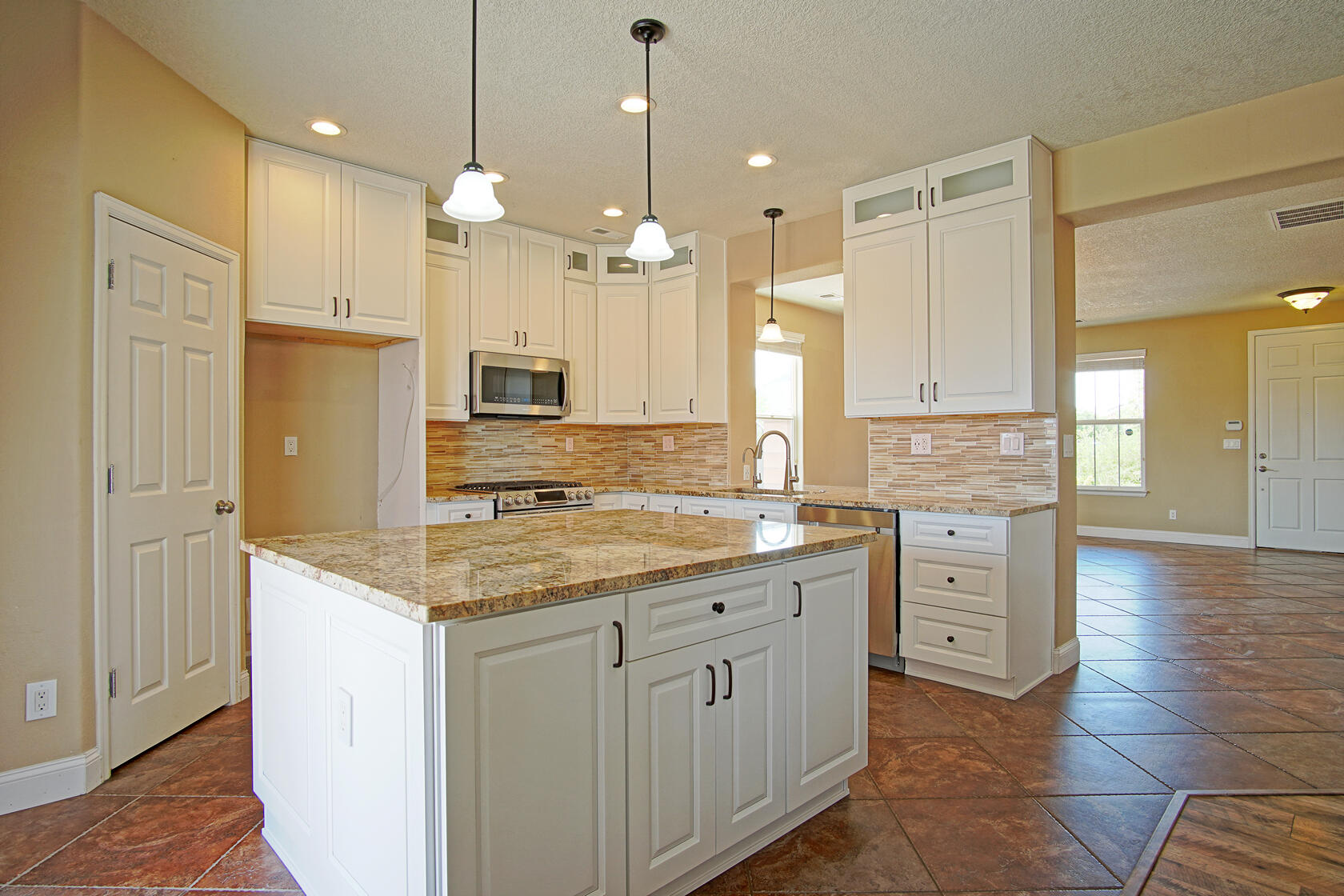 144 PASEO VISTA Loop NE