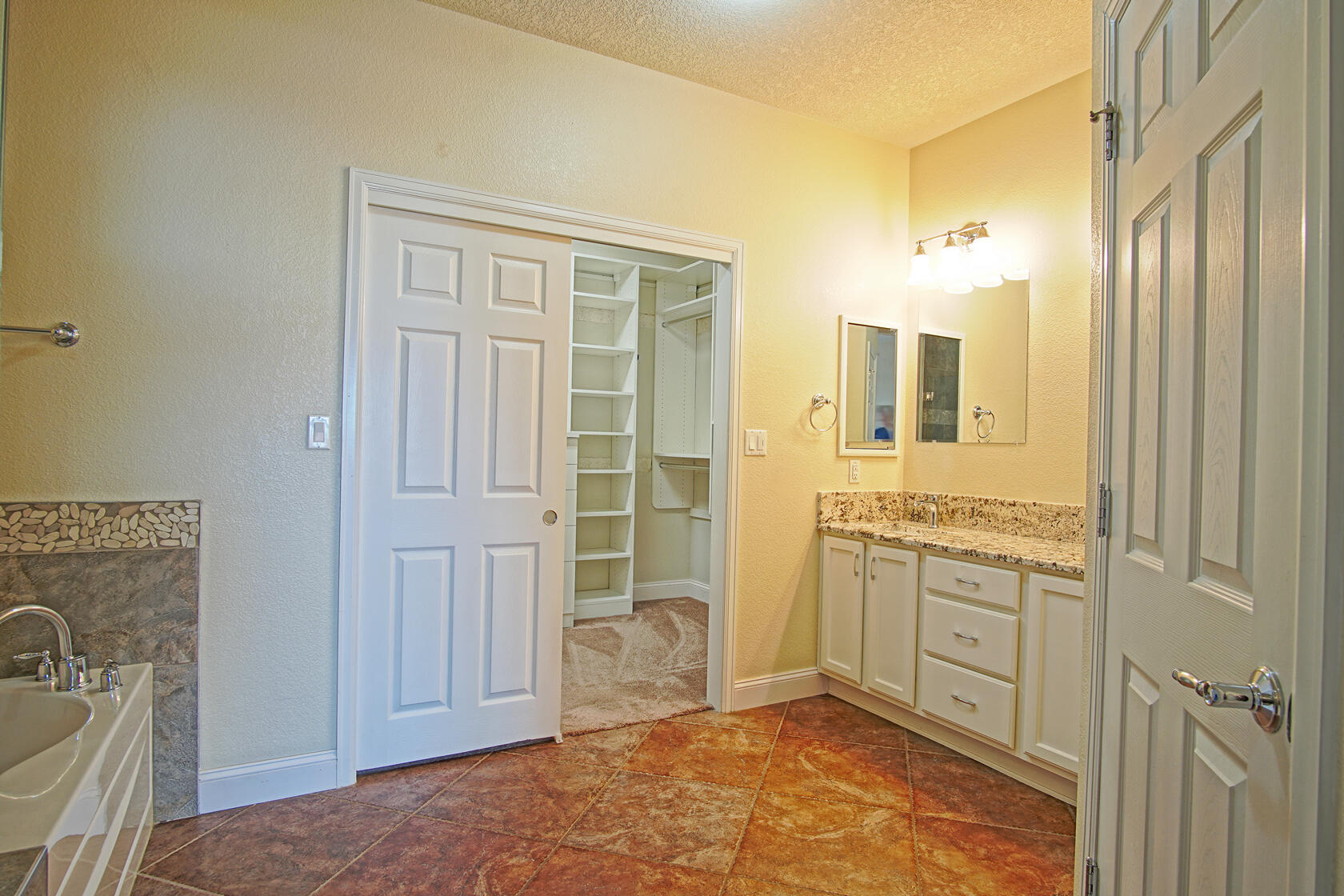 144 PASEO VISTA Loop NE