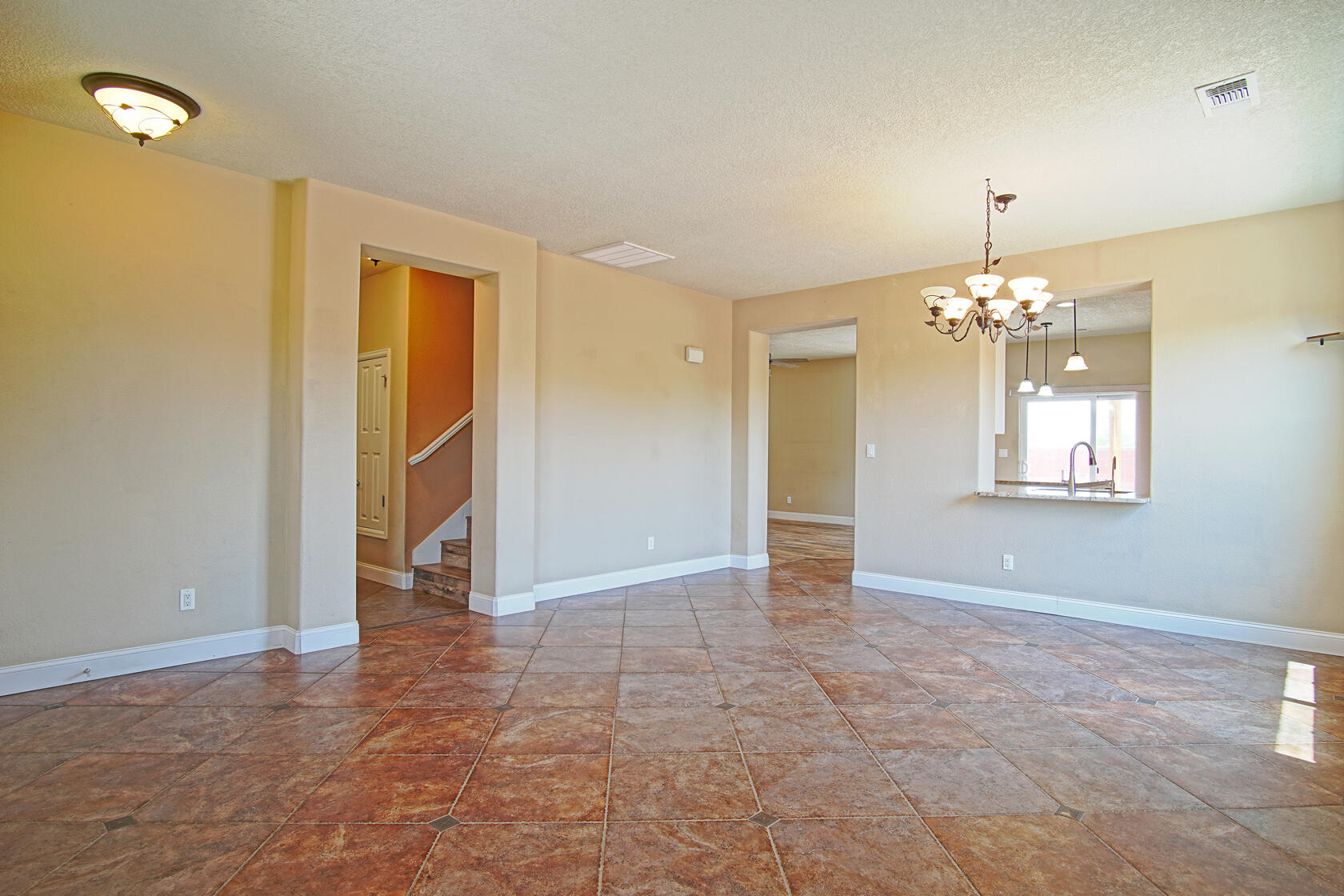 144 PASEO VISTA Loop NE