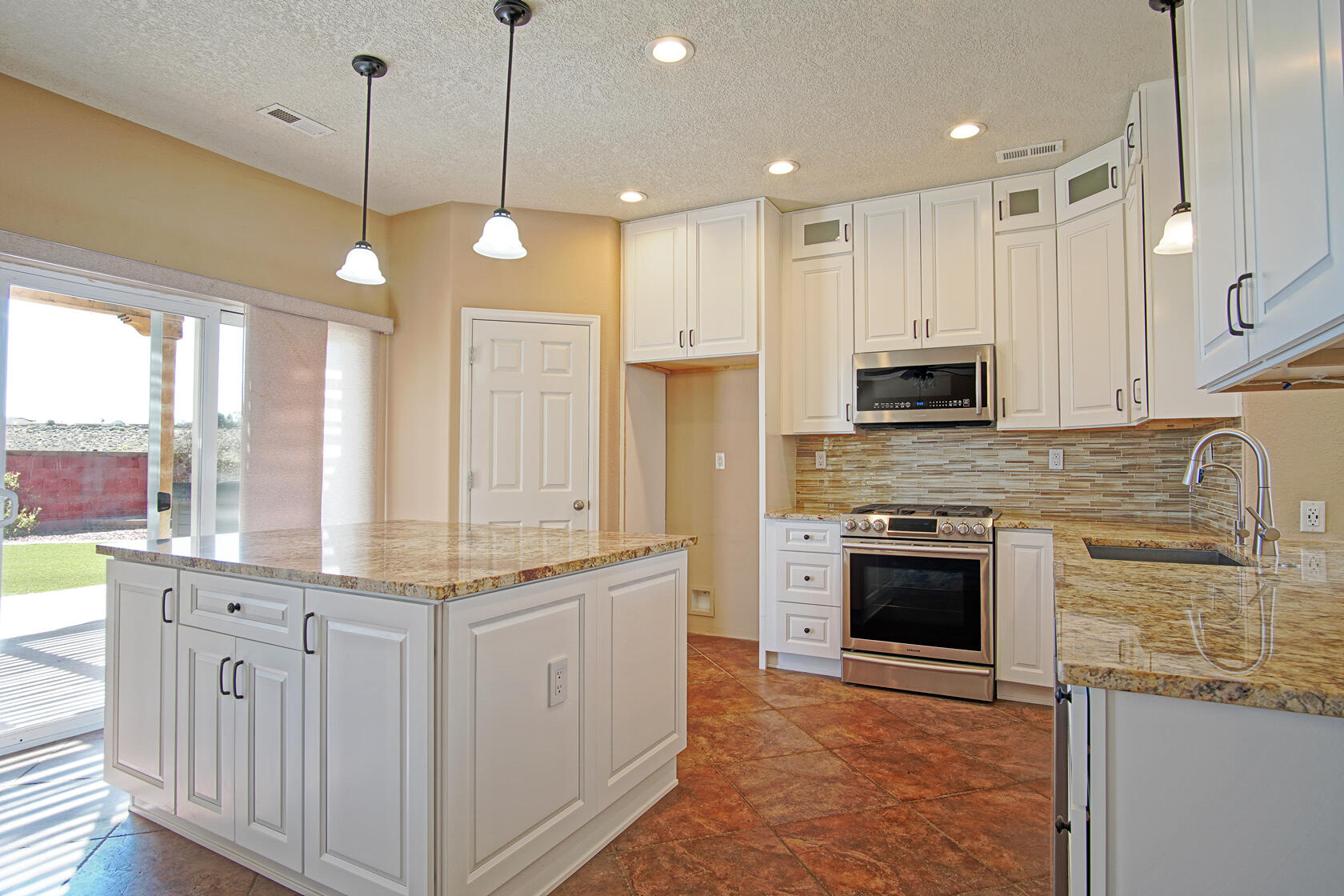 144 PASEO VISTA Loop NE